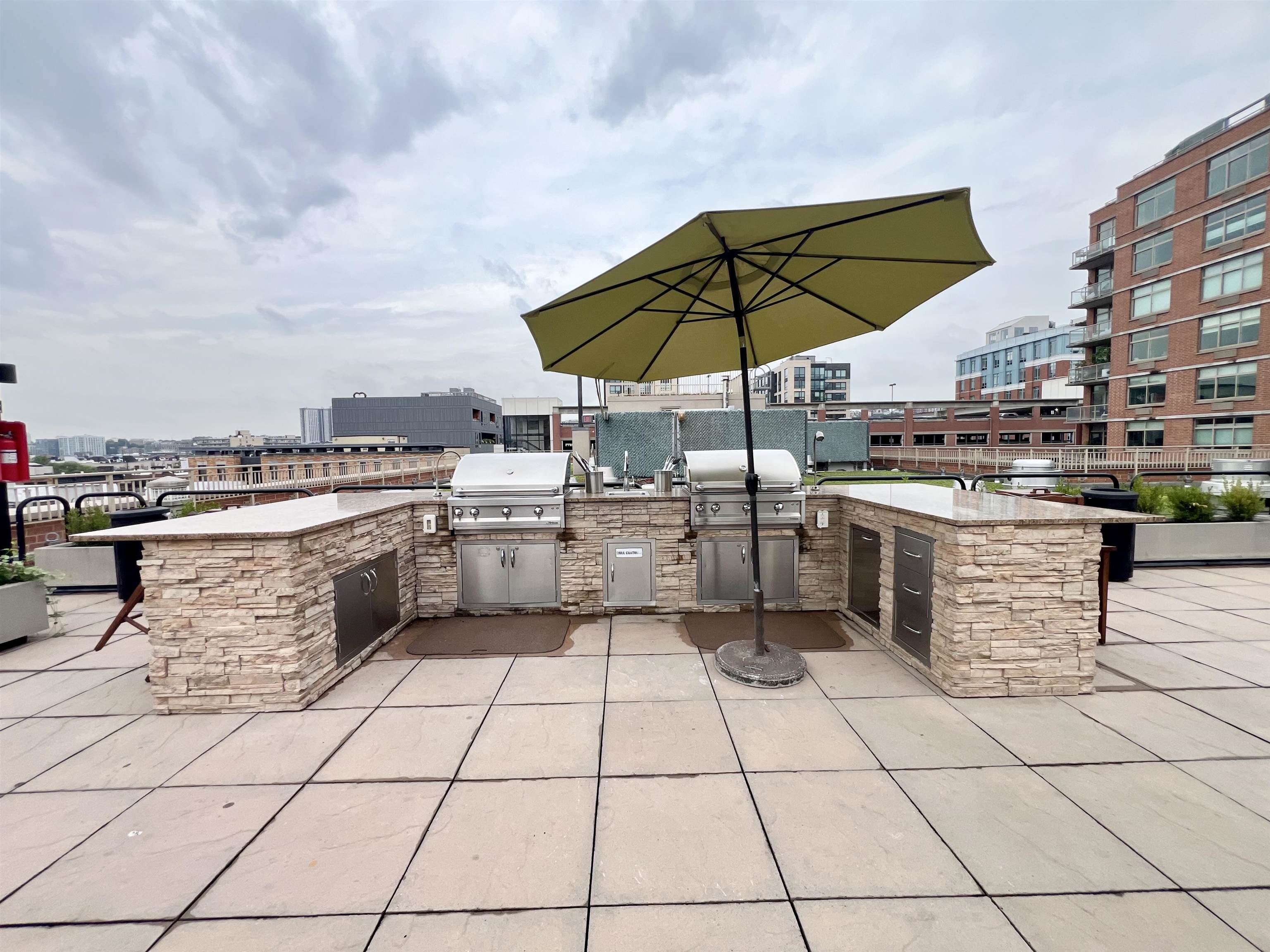 1450 WASHINGTON ST Unit: 501
