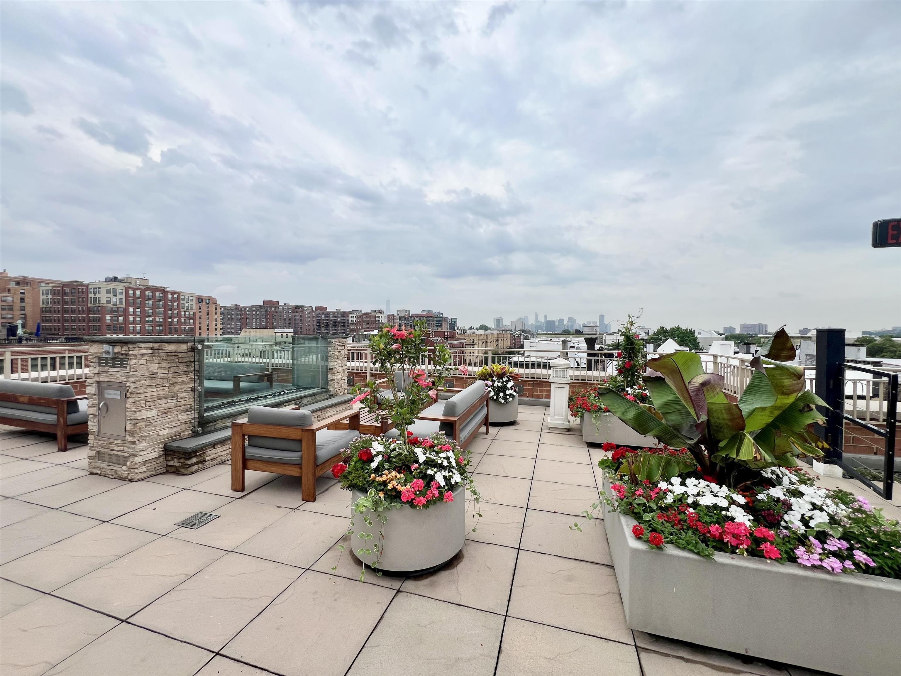 1450 WASHINGTON ST Unit: 501