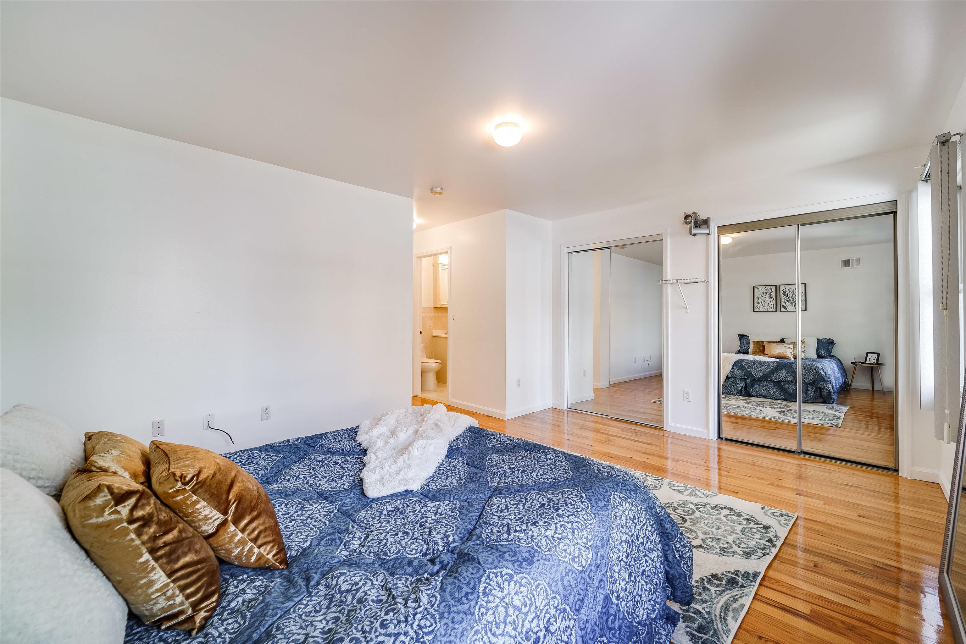 375 OGDEN AVE Unit: 1