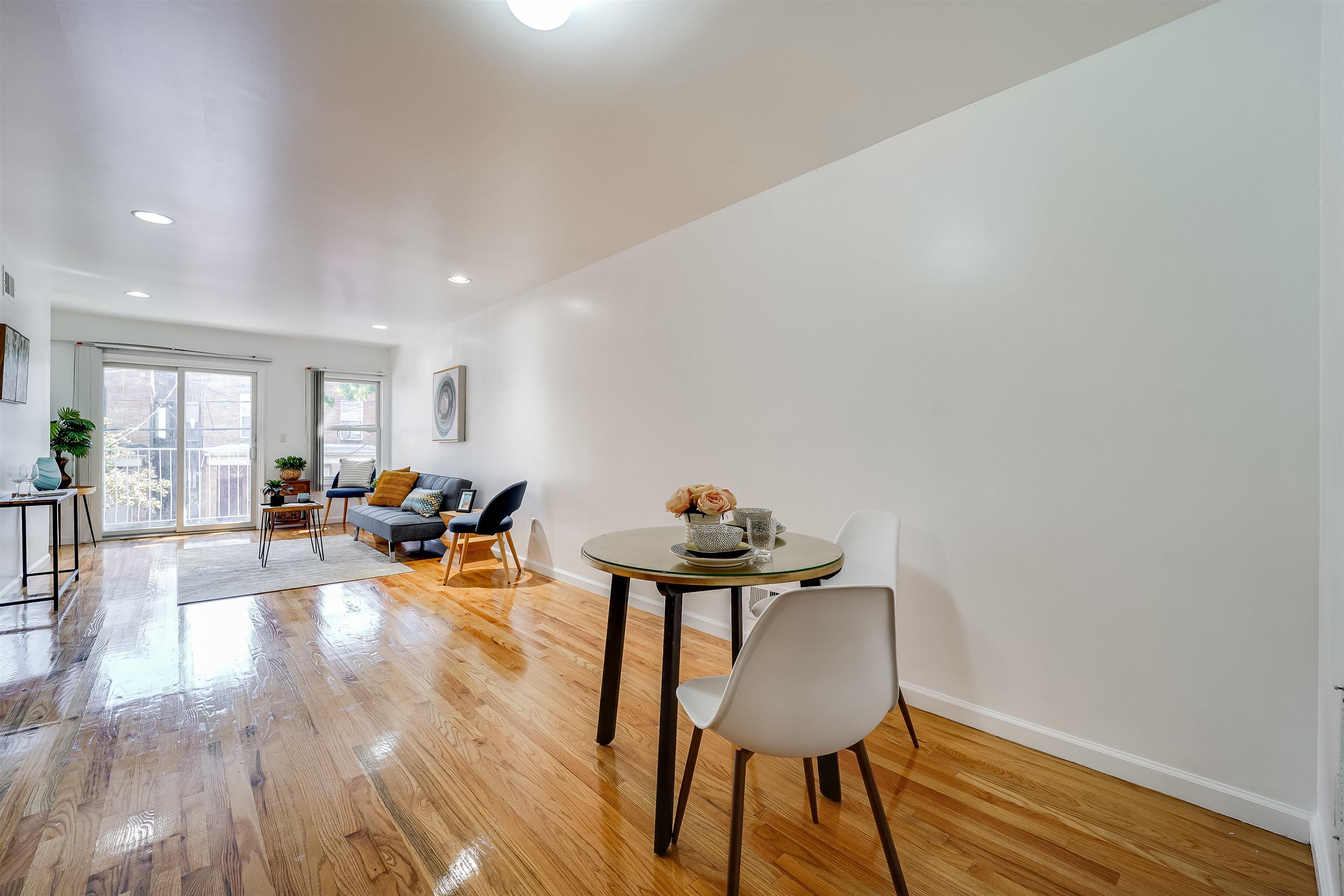 375 OGDEN AVE Unit: 1