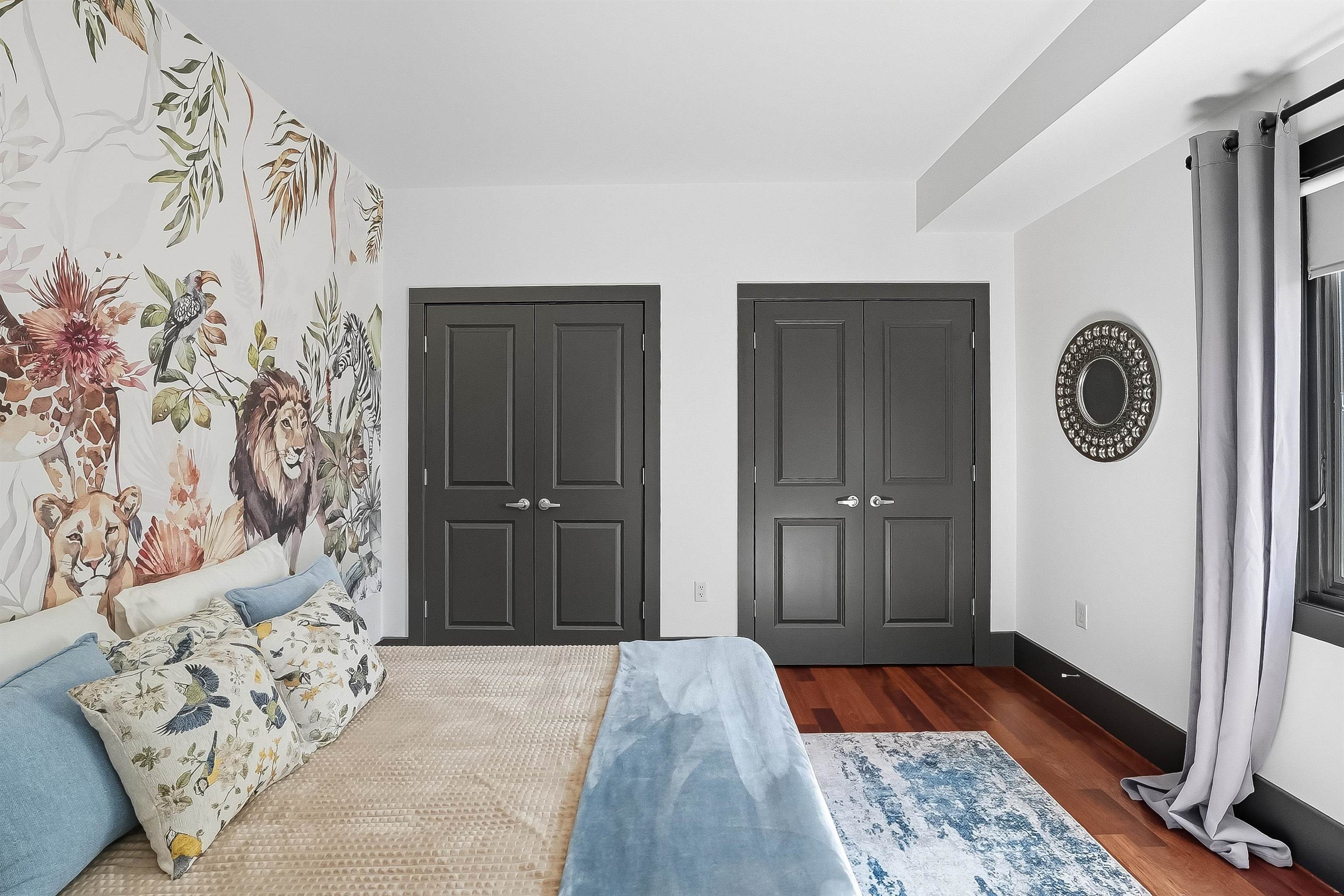 245 OGDEN AVE Unit: 2