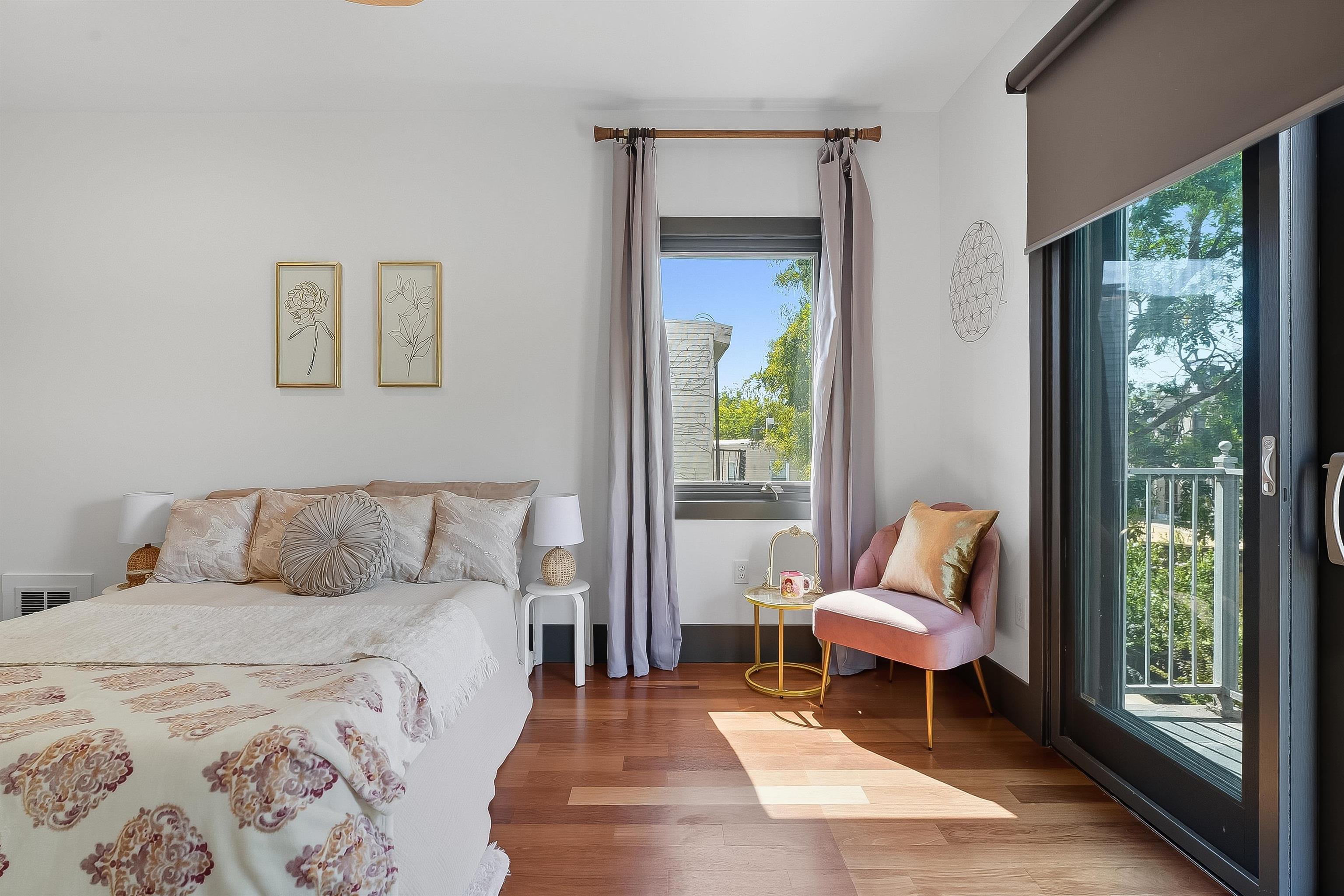 245 OGDEN AVE Unit: 2