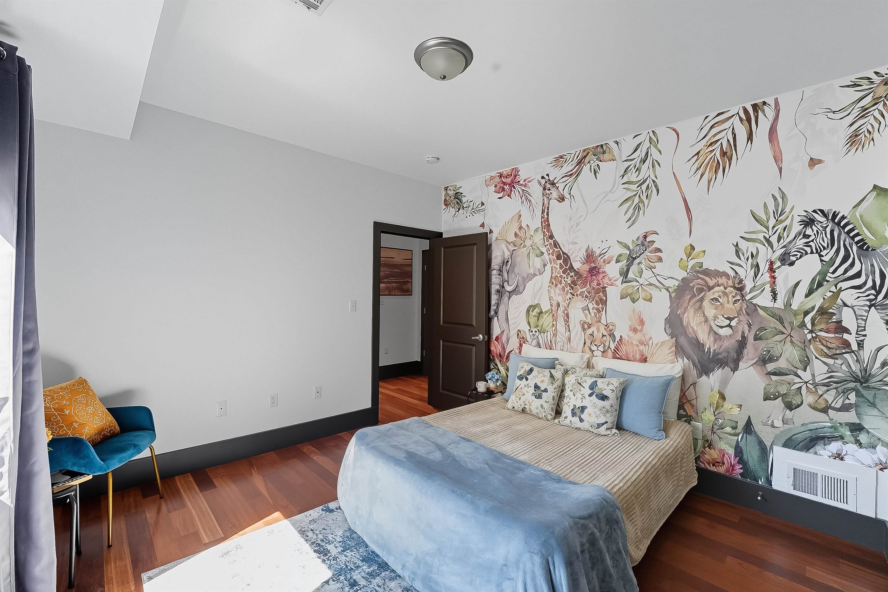 245 OGDEN AVE Unit: 2