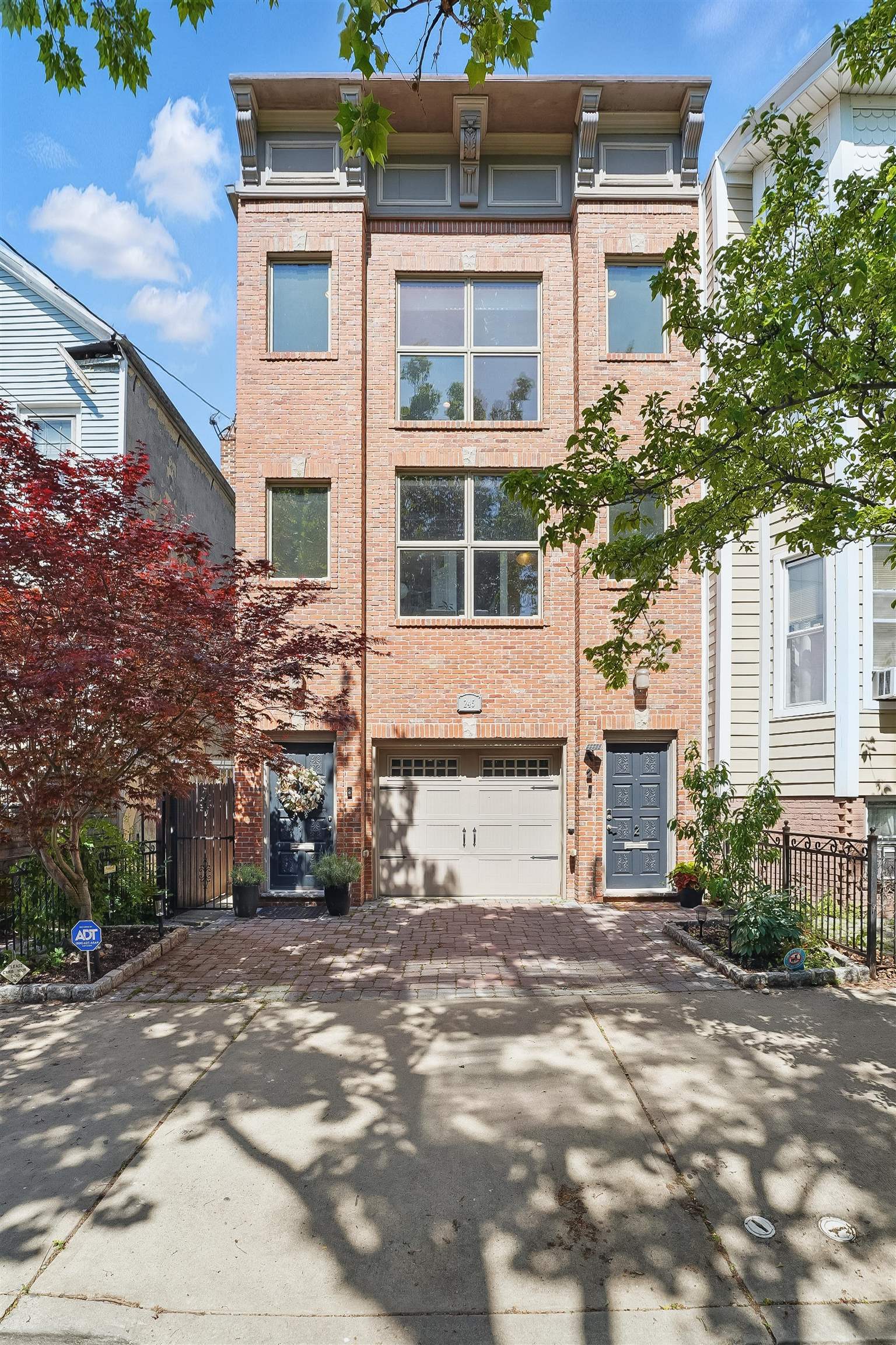 245 OGDEN AVE Unit: 2