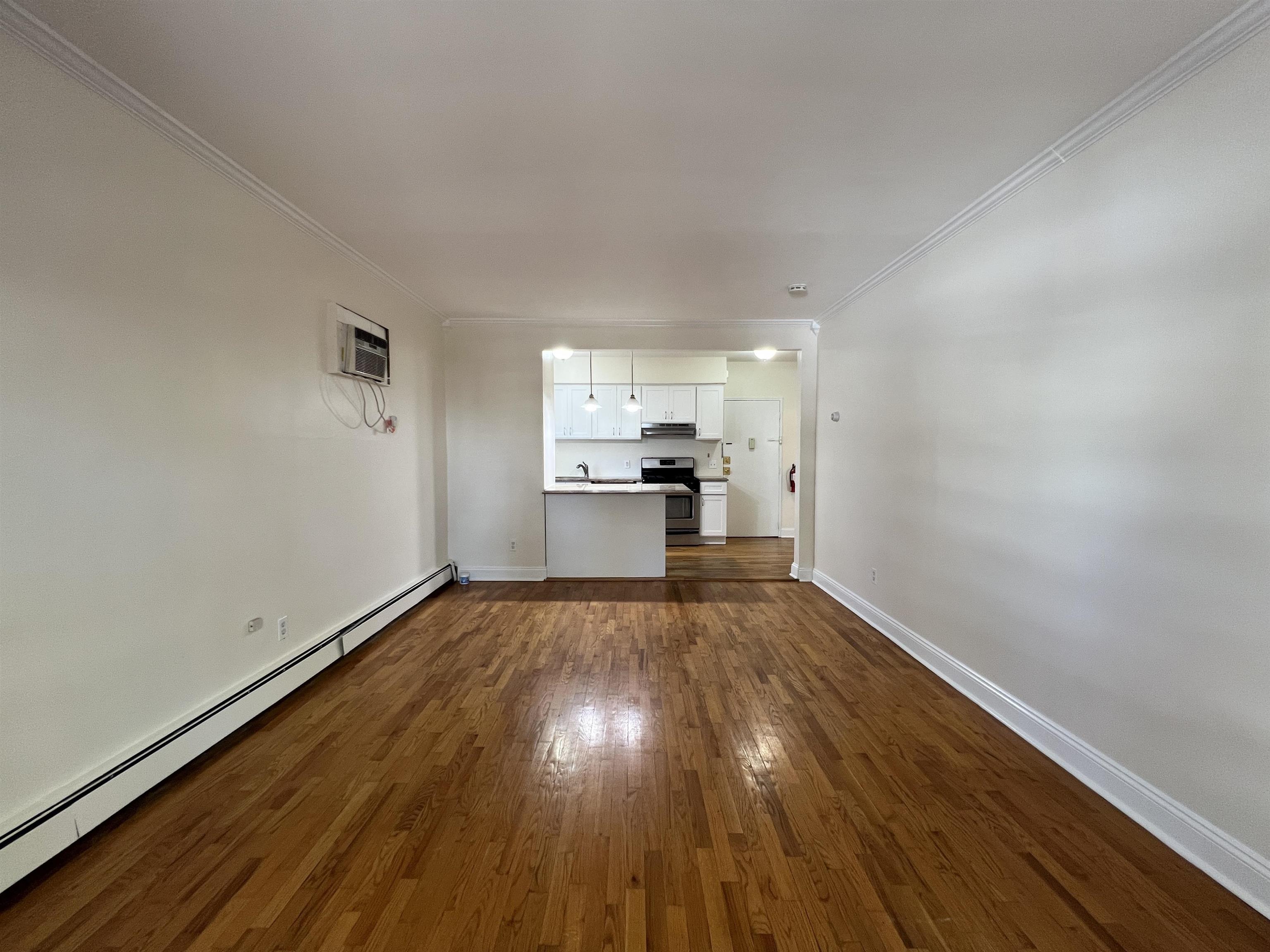 77 SHERMAN PL Unit: 3