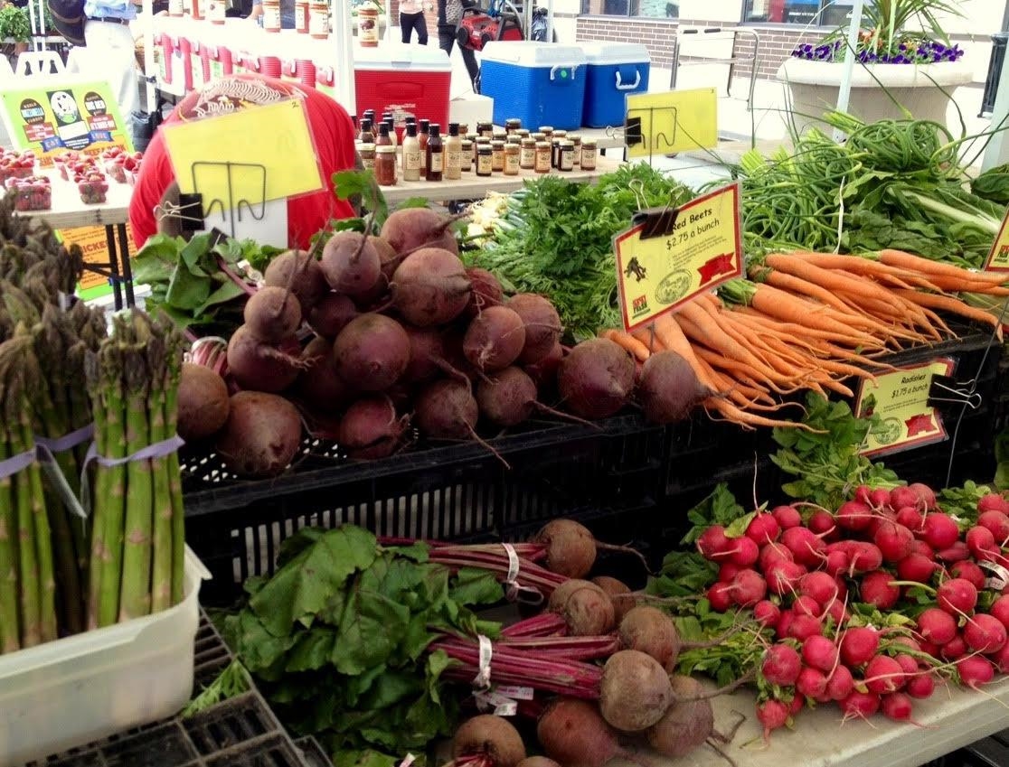 164 OGDEN AVE Unit: 105