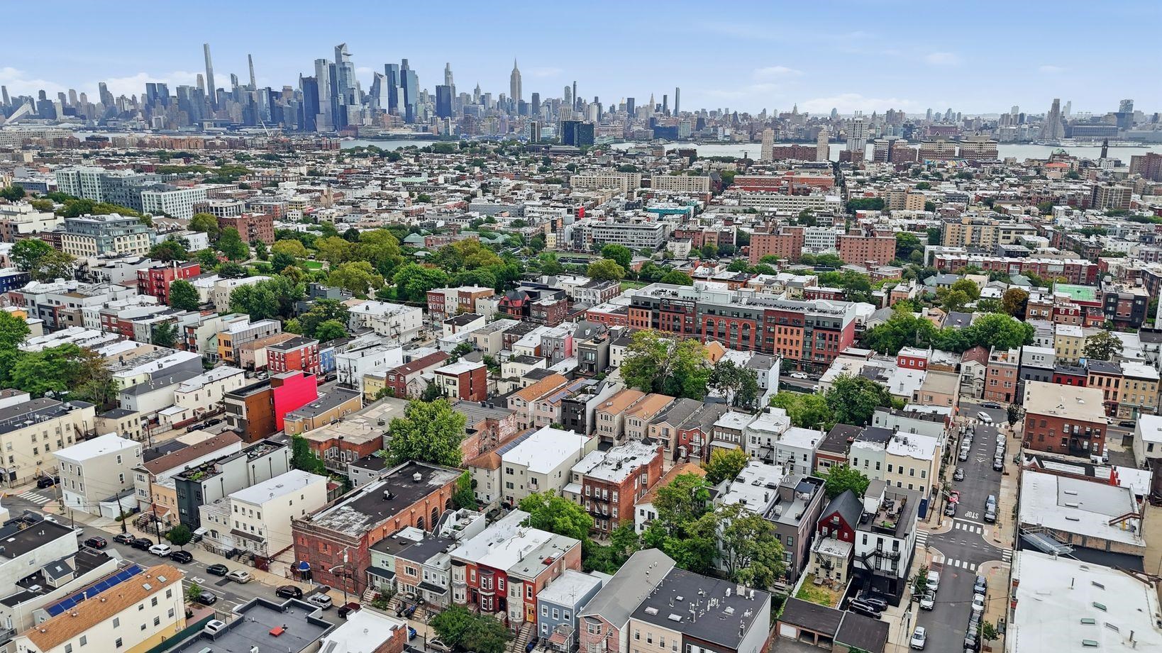197 NEW YORK AVE Unit: 3