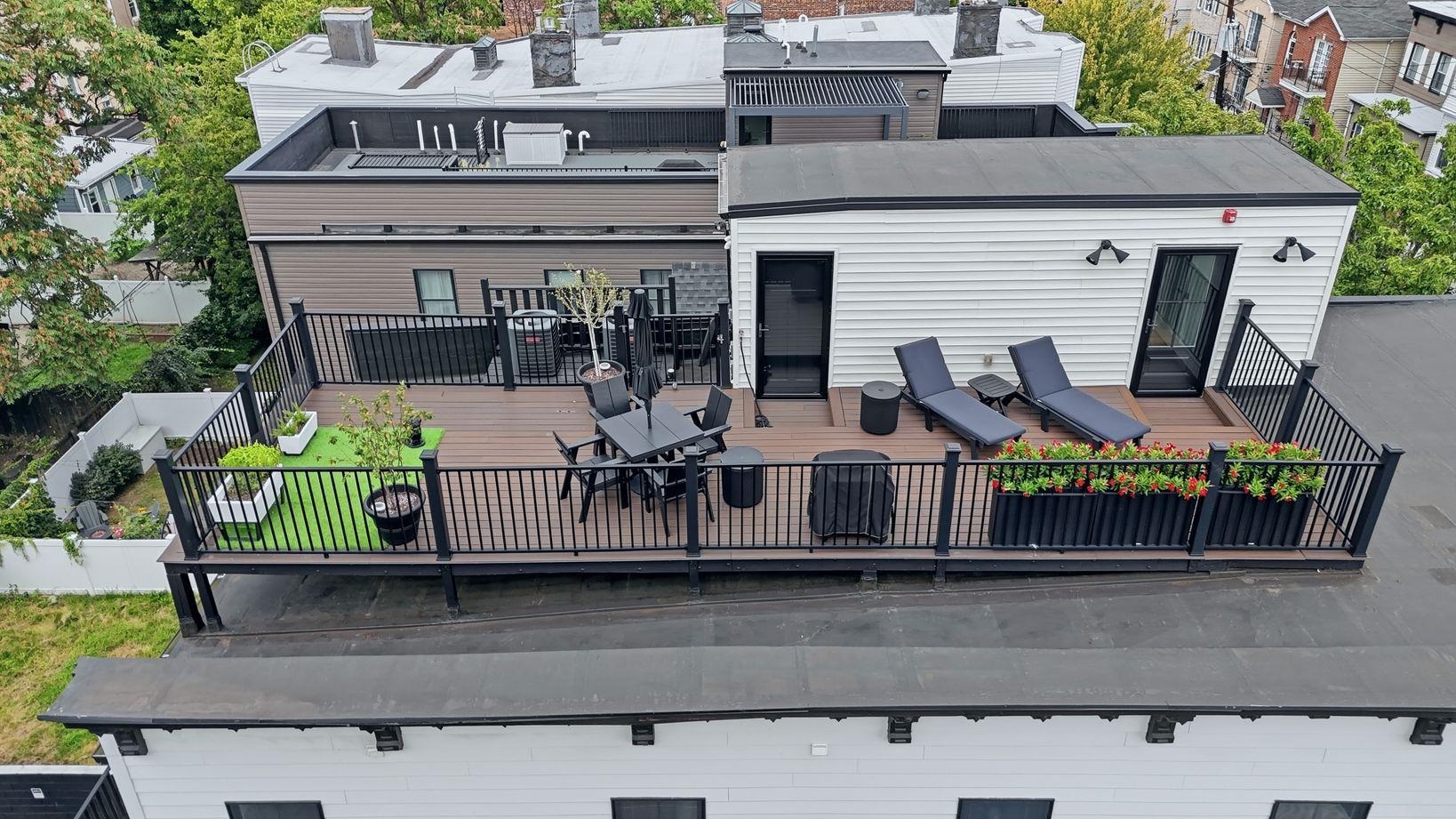 197 NEW YORK AVE Unit: 3