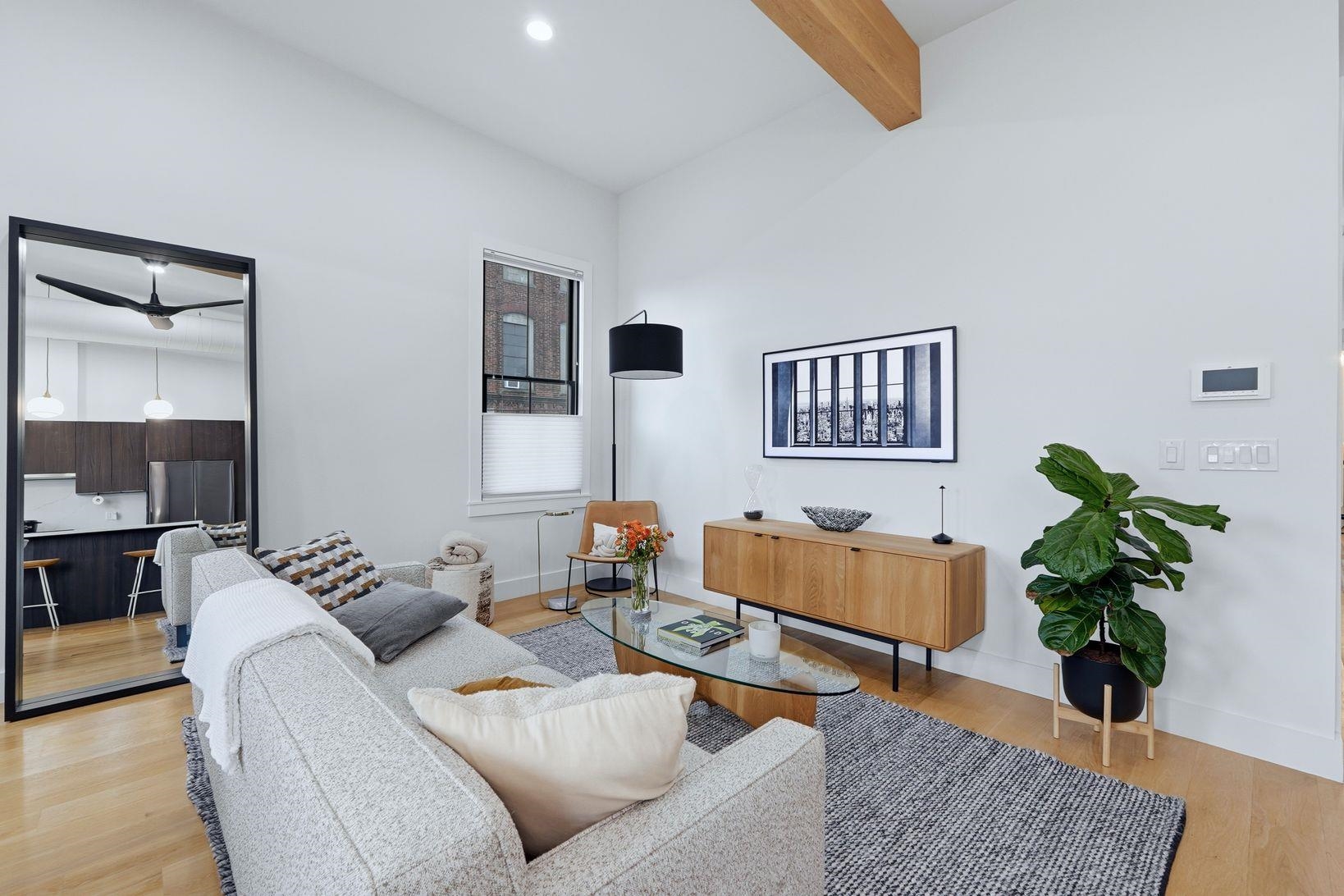 197 NEW YORK AVE Unit: 3