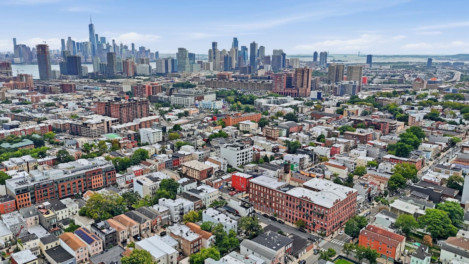 197 NEW YORK AVE Unit: 3