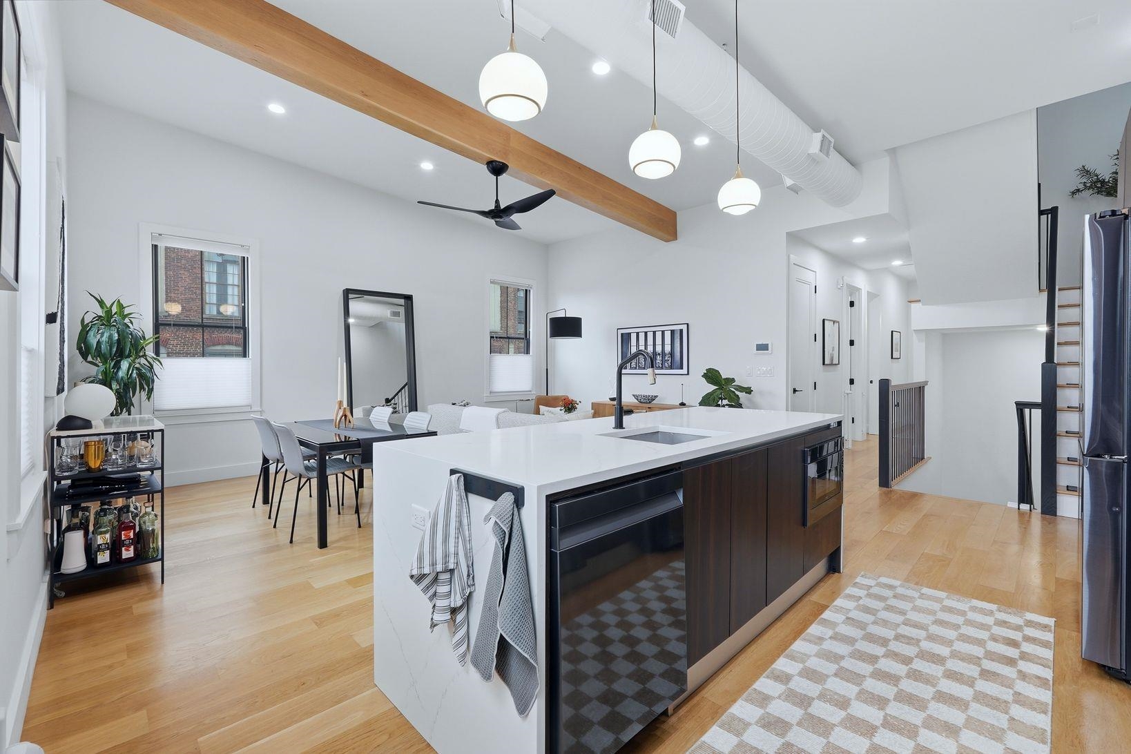 197 NEW YORK AVE Unit: 3
