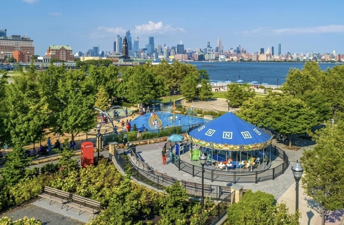20 NEWPORT PARKWAY Unit: 1812