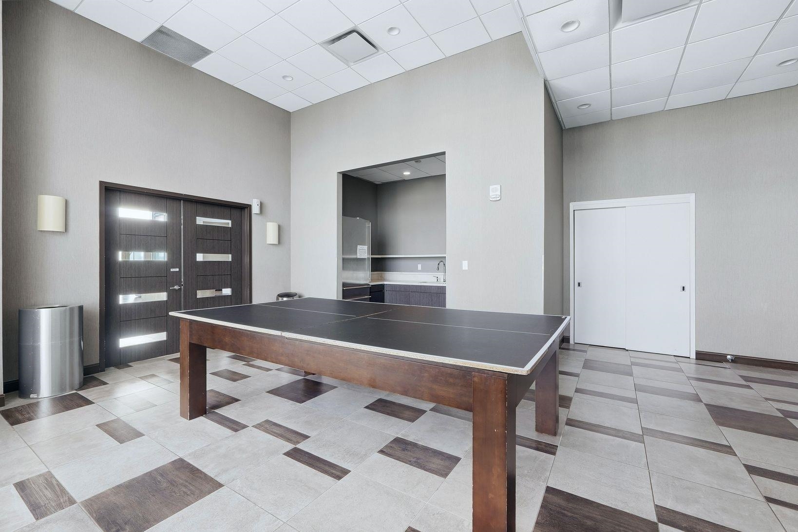 20 NEWPORT PARKWAY Unit: 1812
