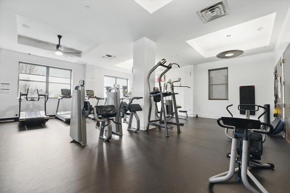 4 BEACON WAY Unit: 14