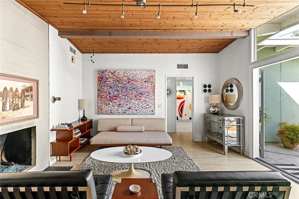 34240 Camino El Molino