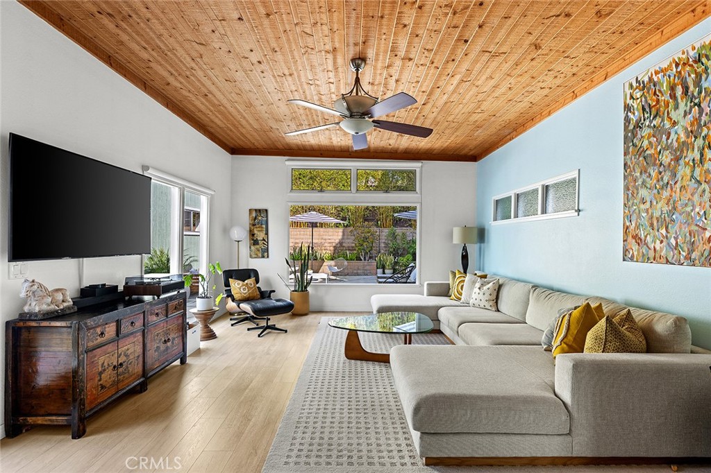 34240 Camino El Molino