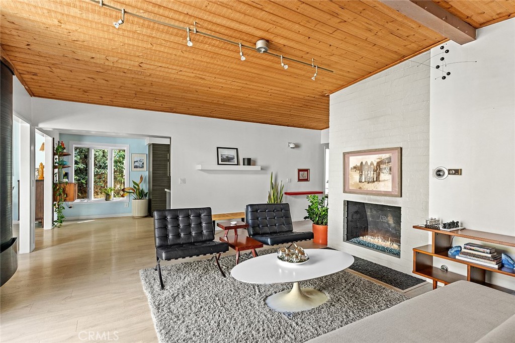 34240 Camino El Molino