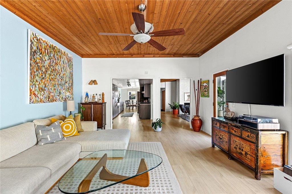 34240 Camino El Molino