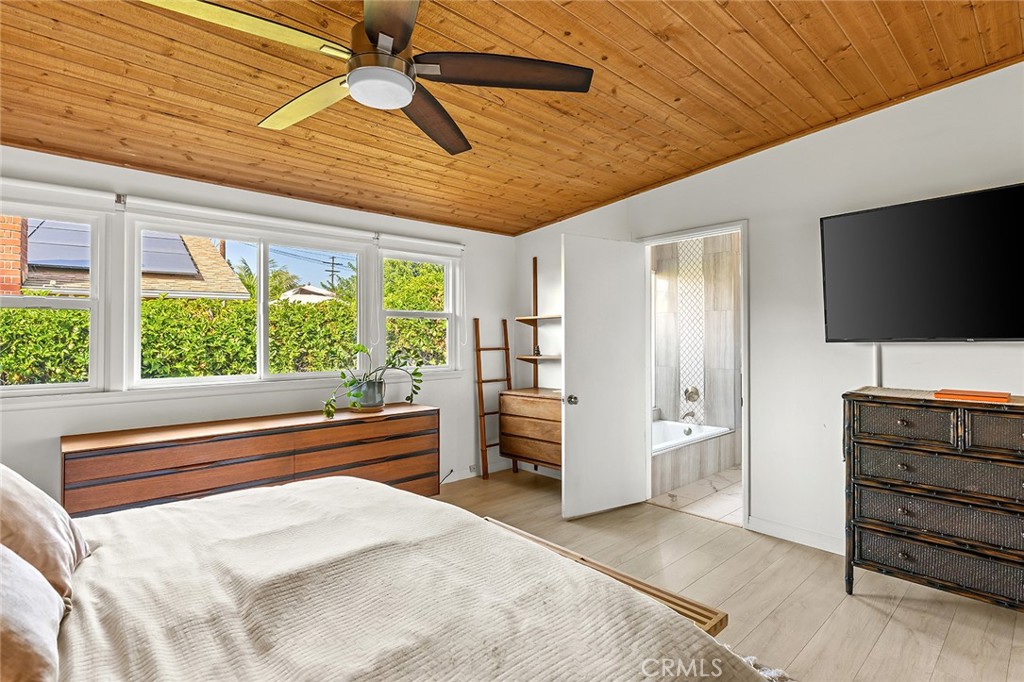 34240 Camino El Molino