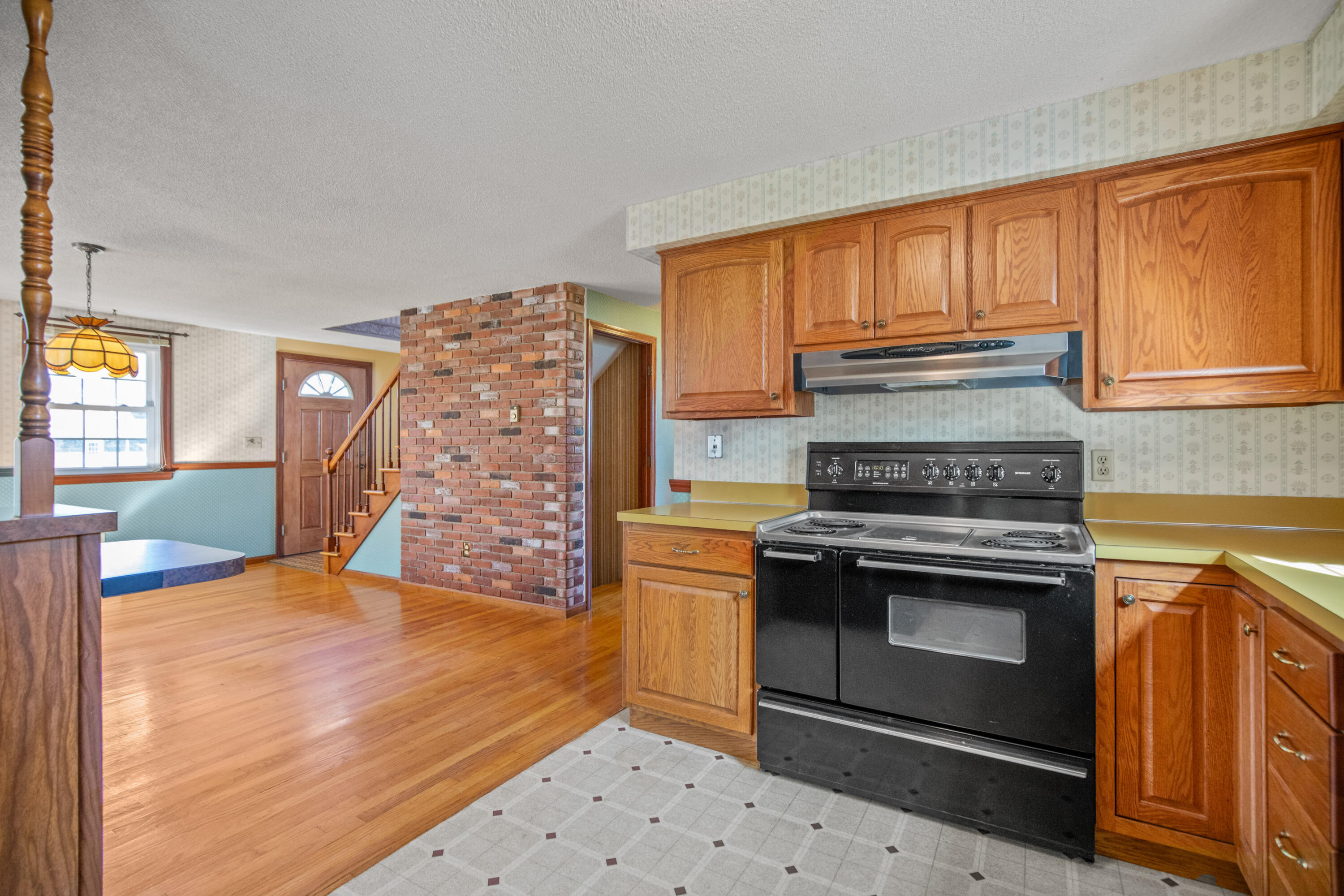 262 Black Point Road