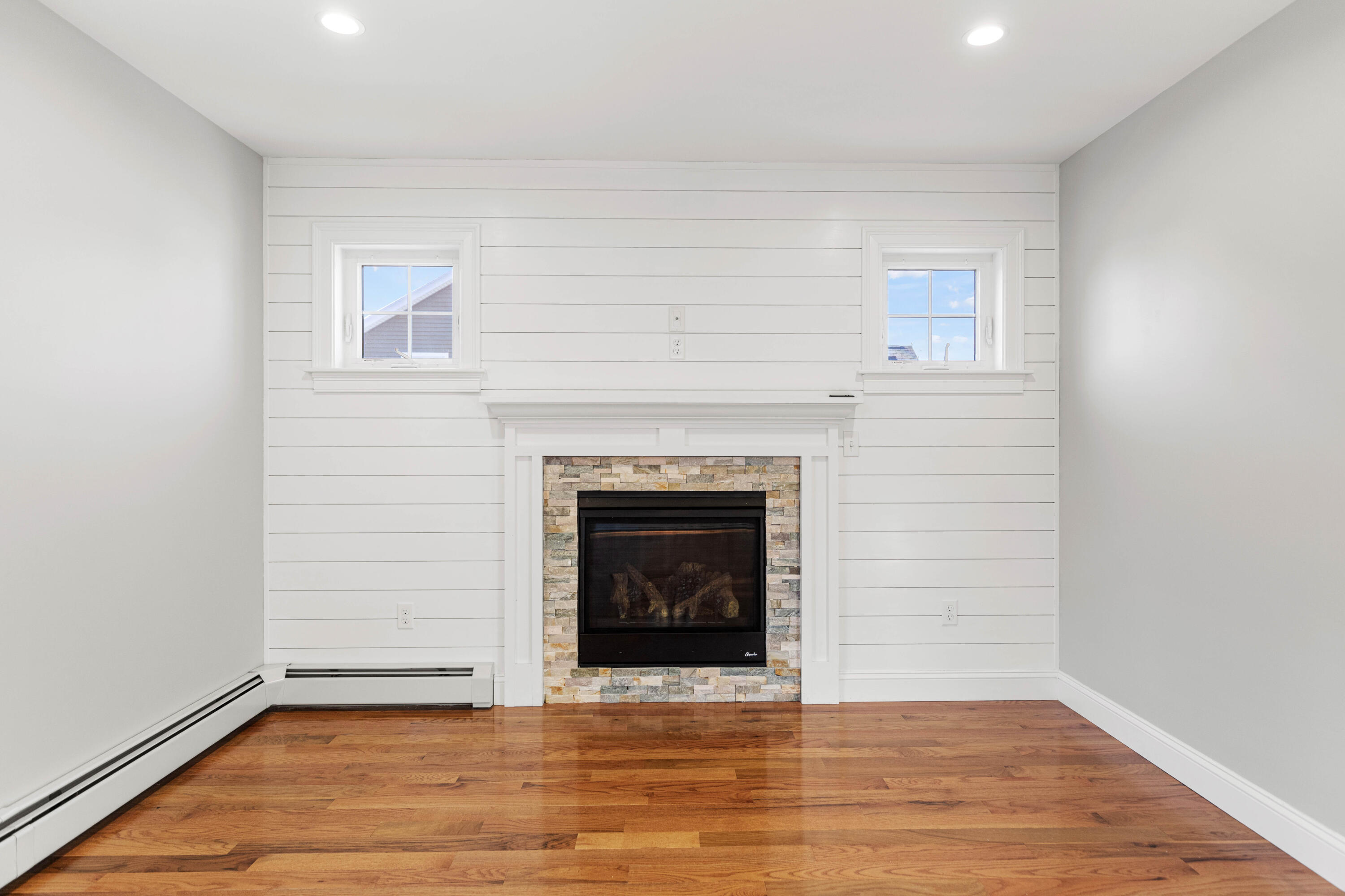 2 Tucker Brook Drive