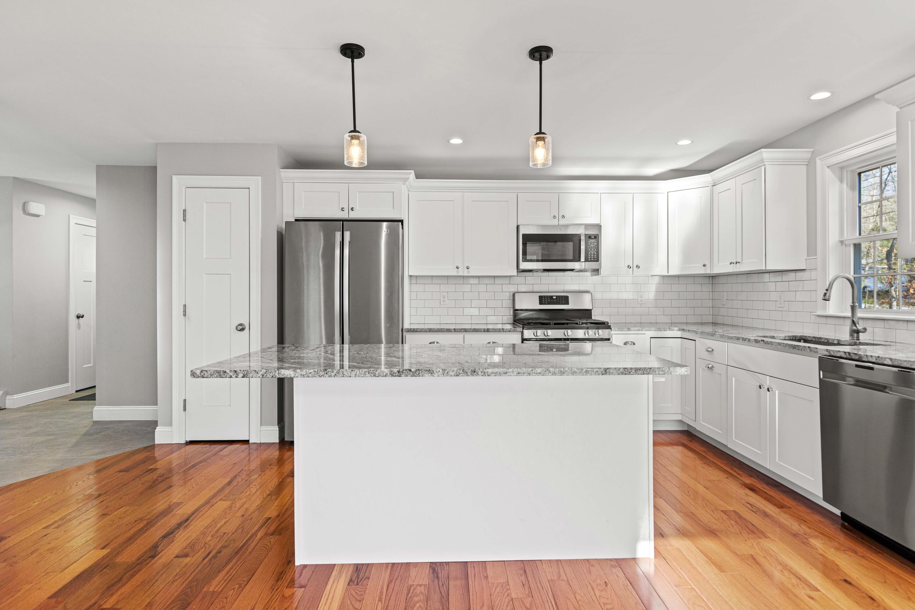 2 Tucker Brook Drive