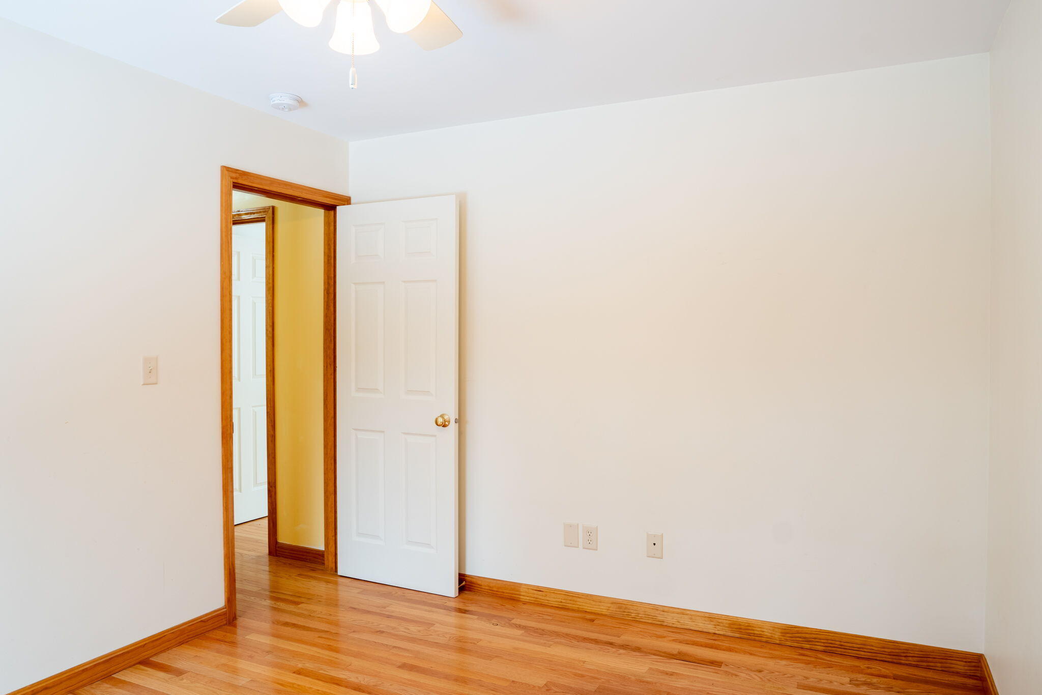 75 Aquamarine Court, 75