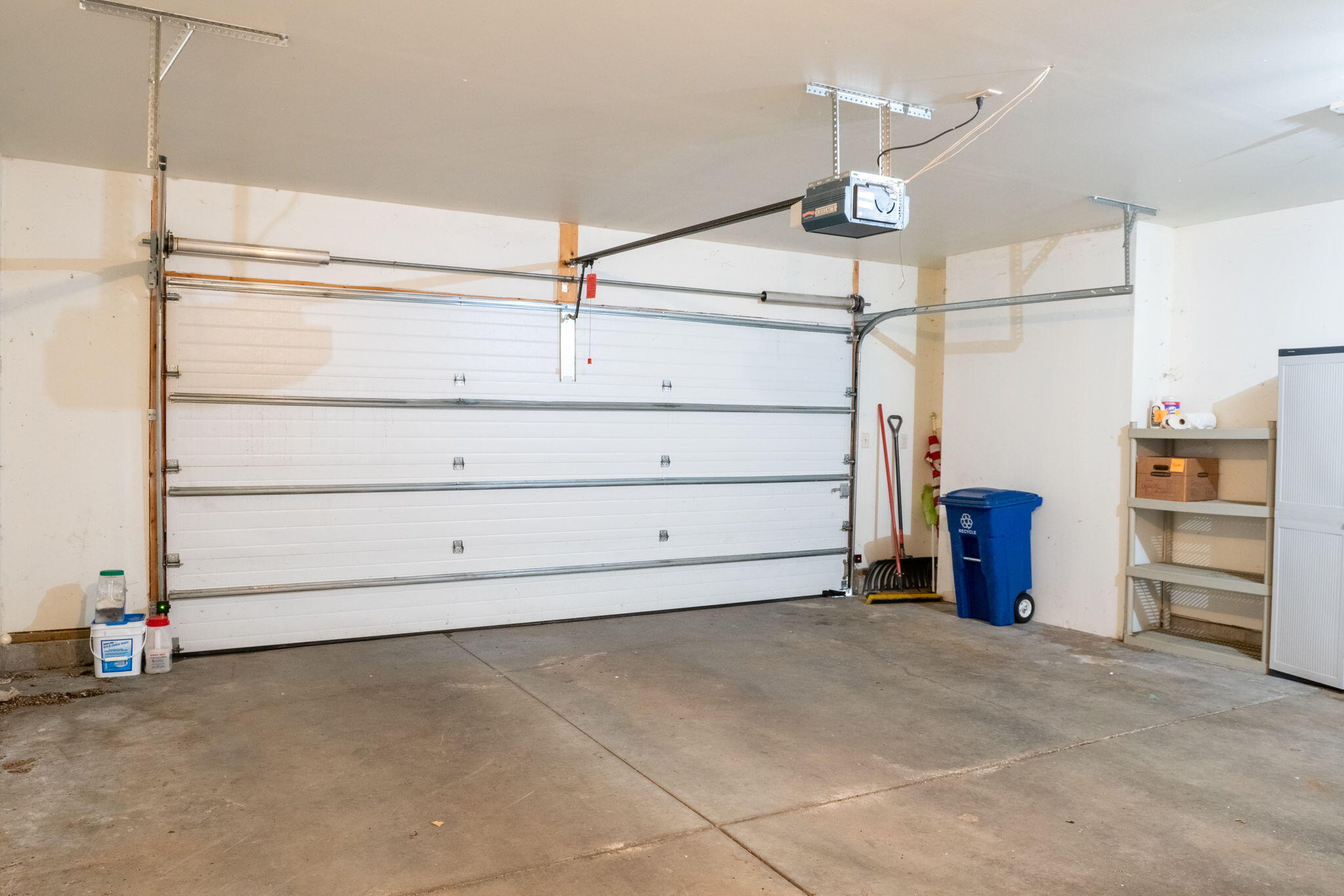 75 Aquamarine Court, 75