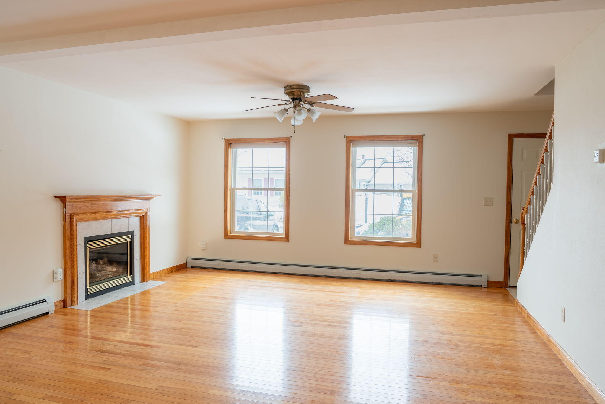 75 Aquamarine Court, 75