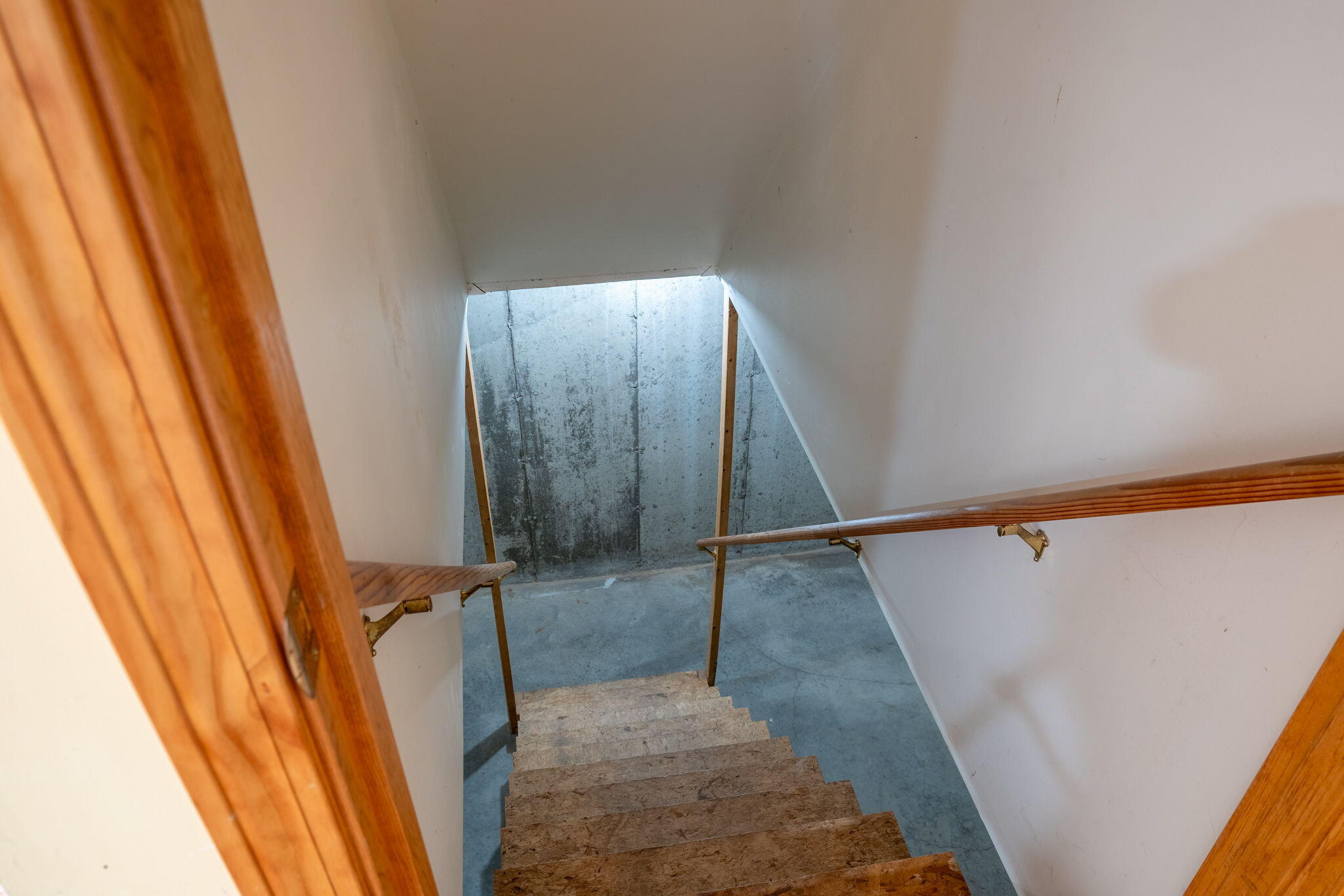 75 Aquamarine Court, 75