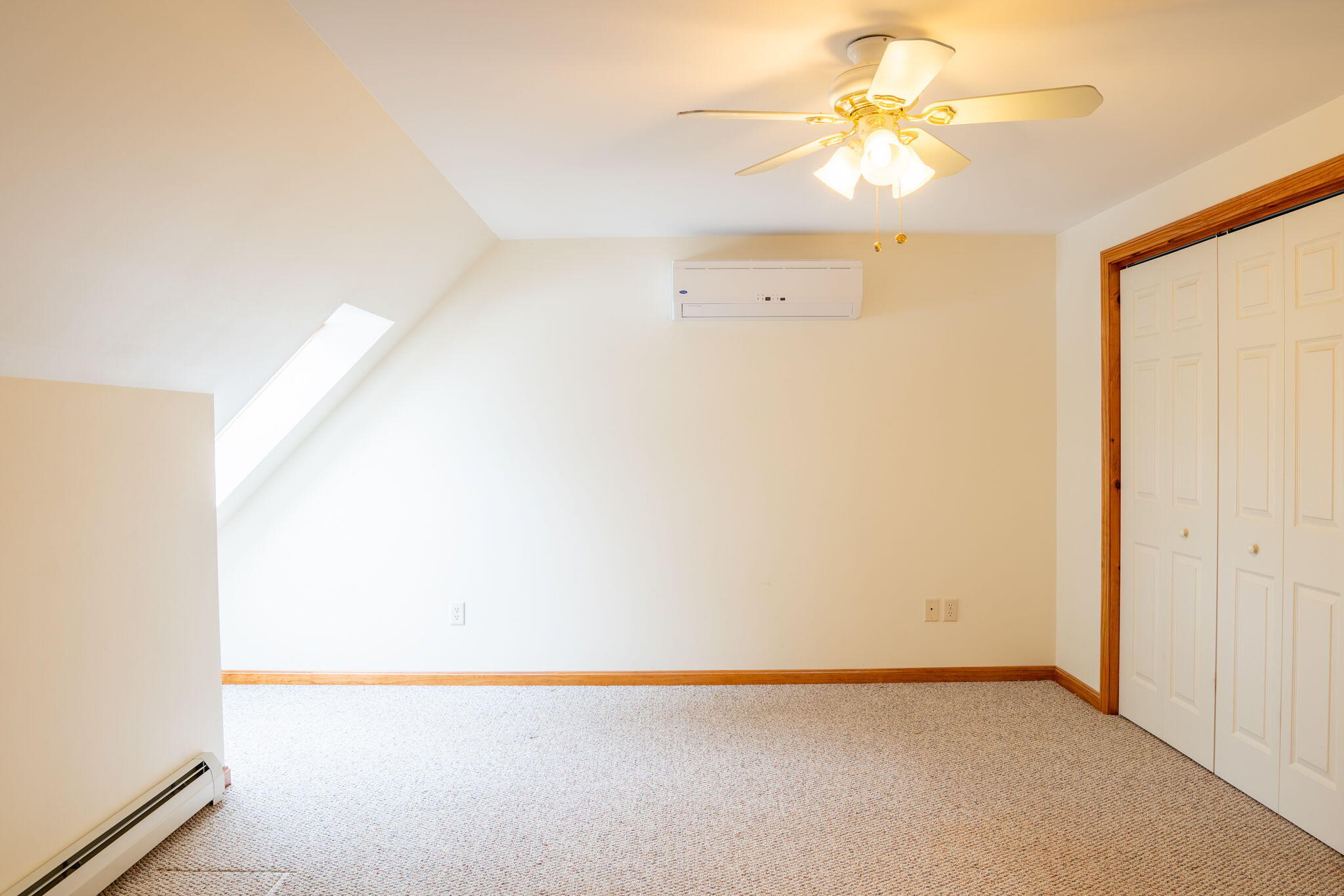 75 Aquamarine Court, 75