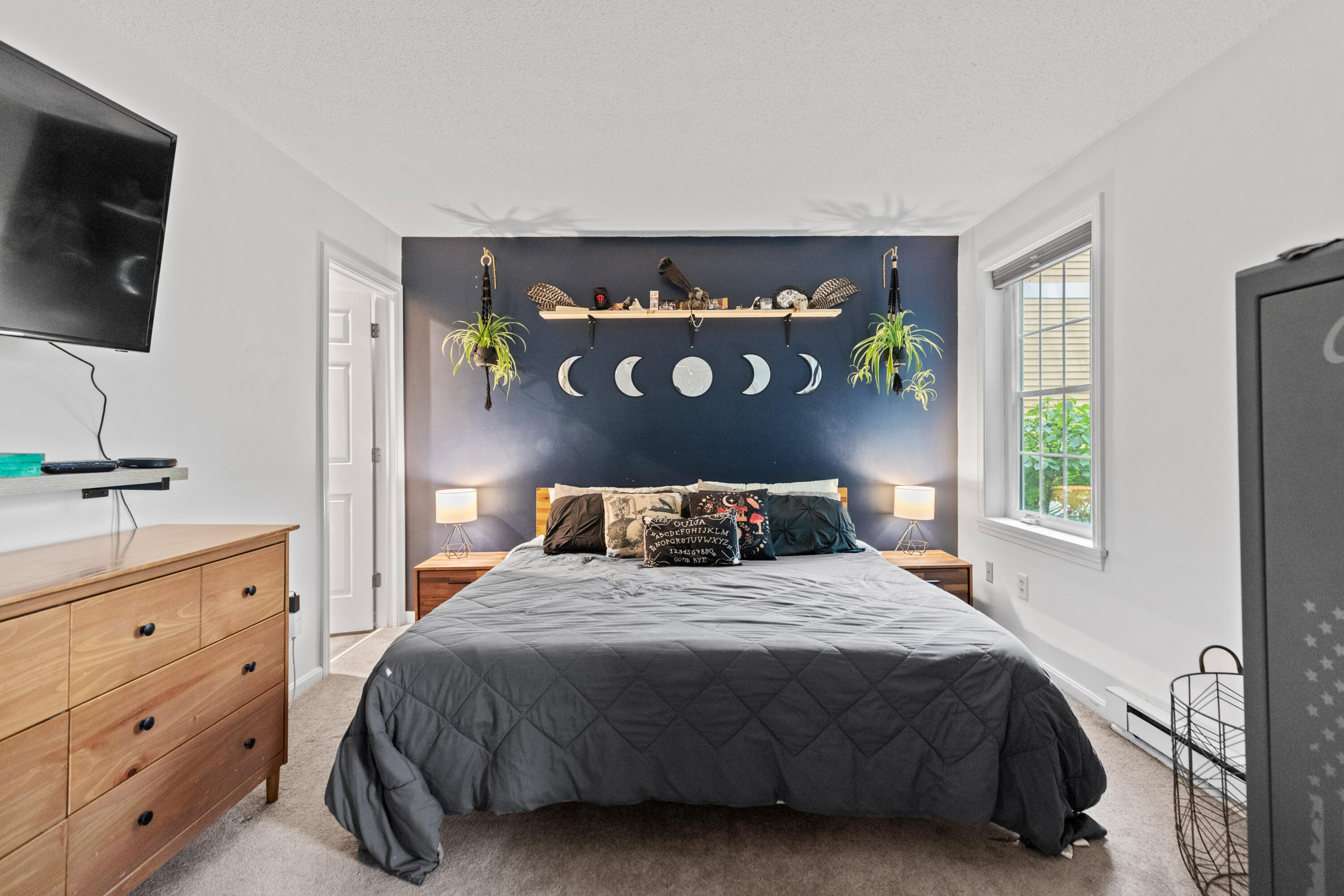 161 Saco Avenue, 205