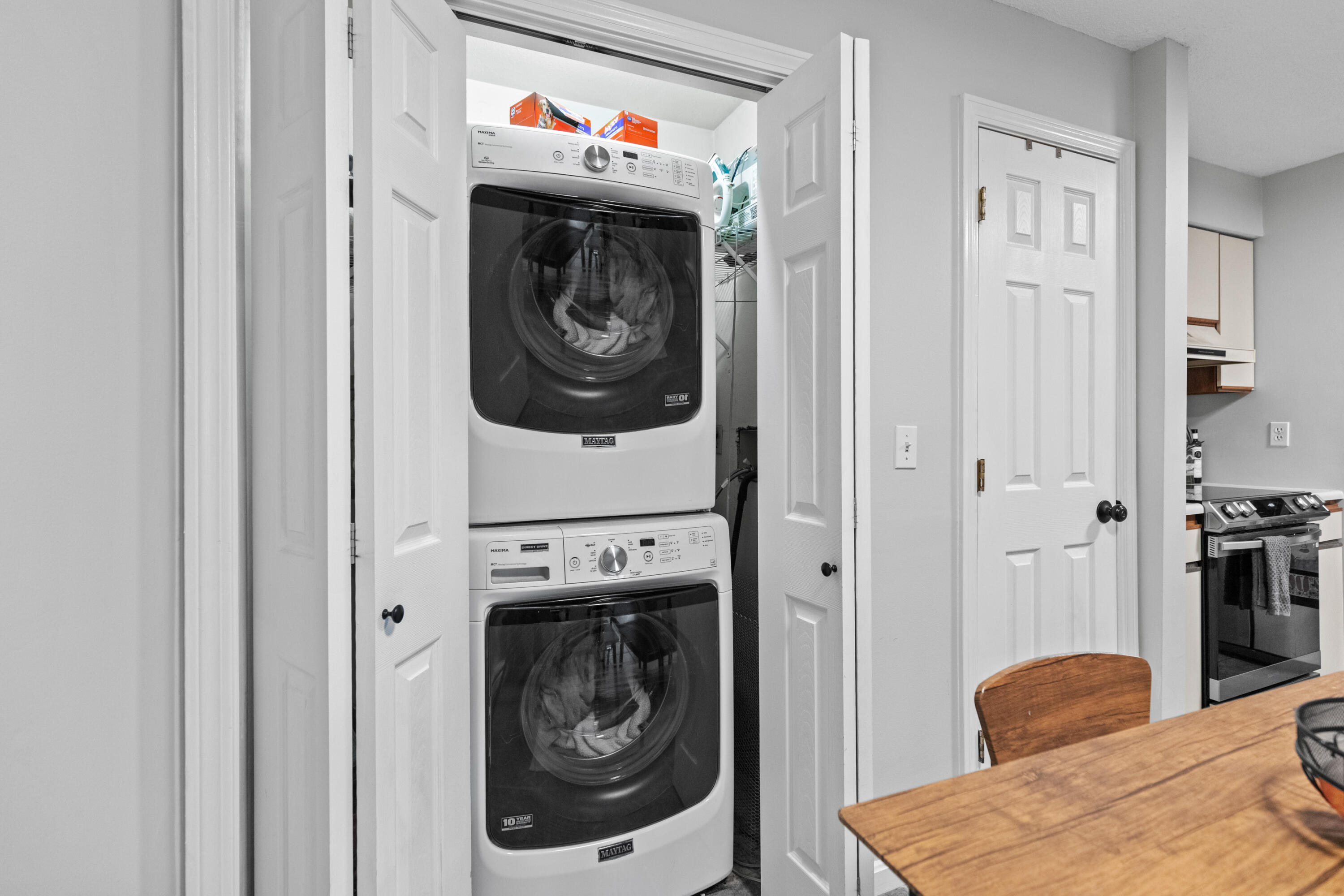 161 Saco Avenue, 205