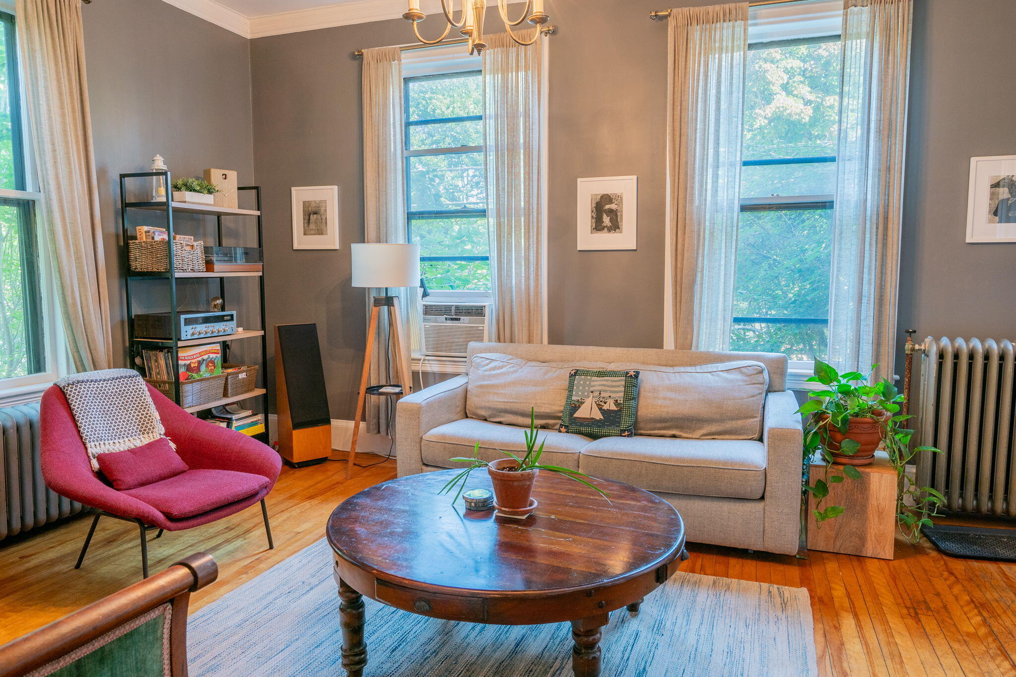 10 Deering Street, 3