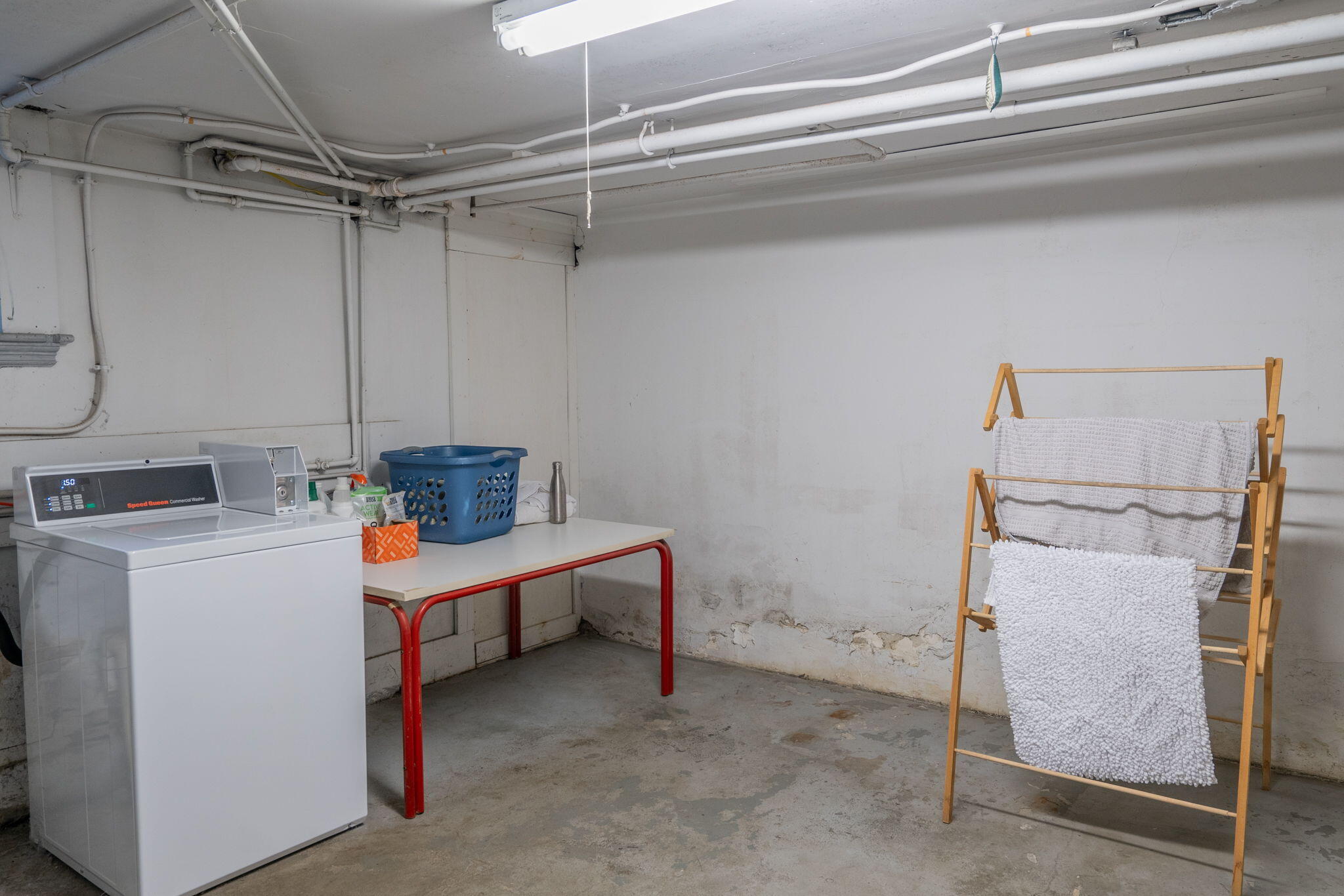 10 Deering Street, 3