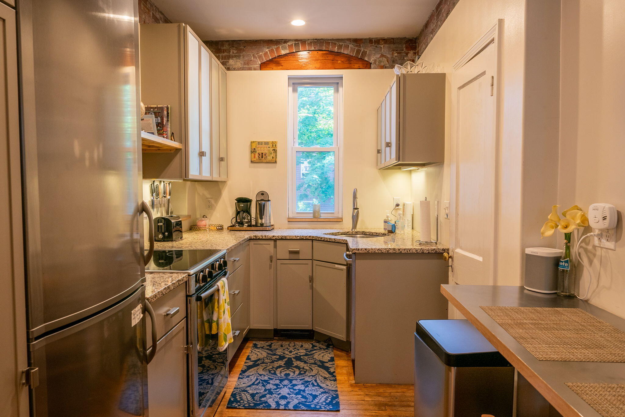 10 Deering Street, 3