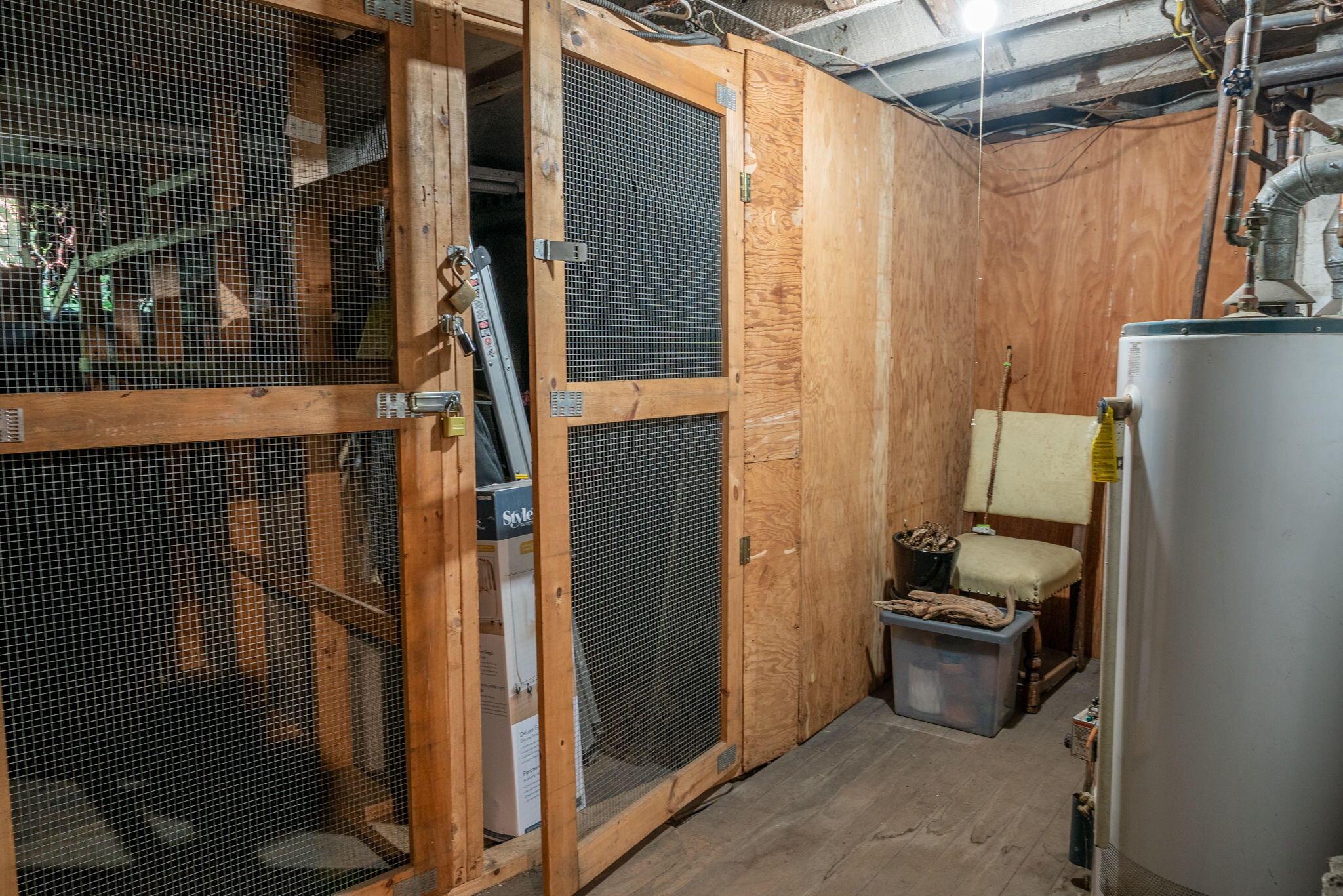 10 Deering Street, 3