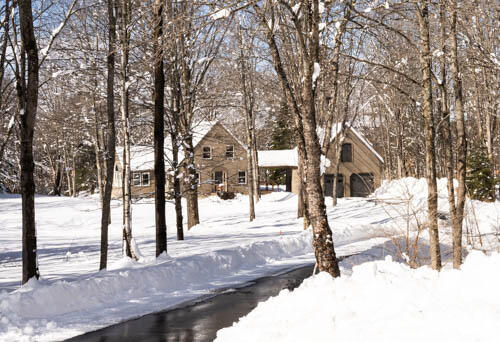 4 Bishop Farm Road