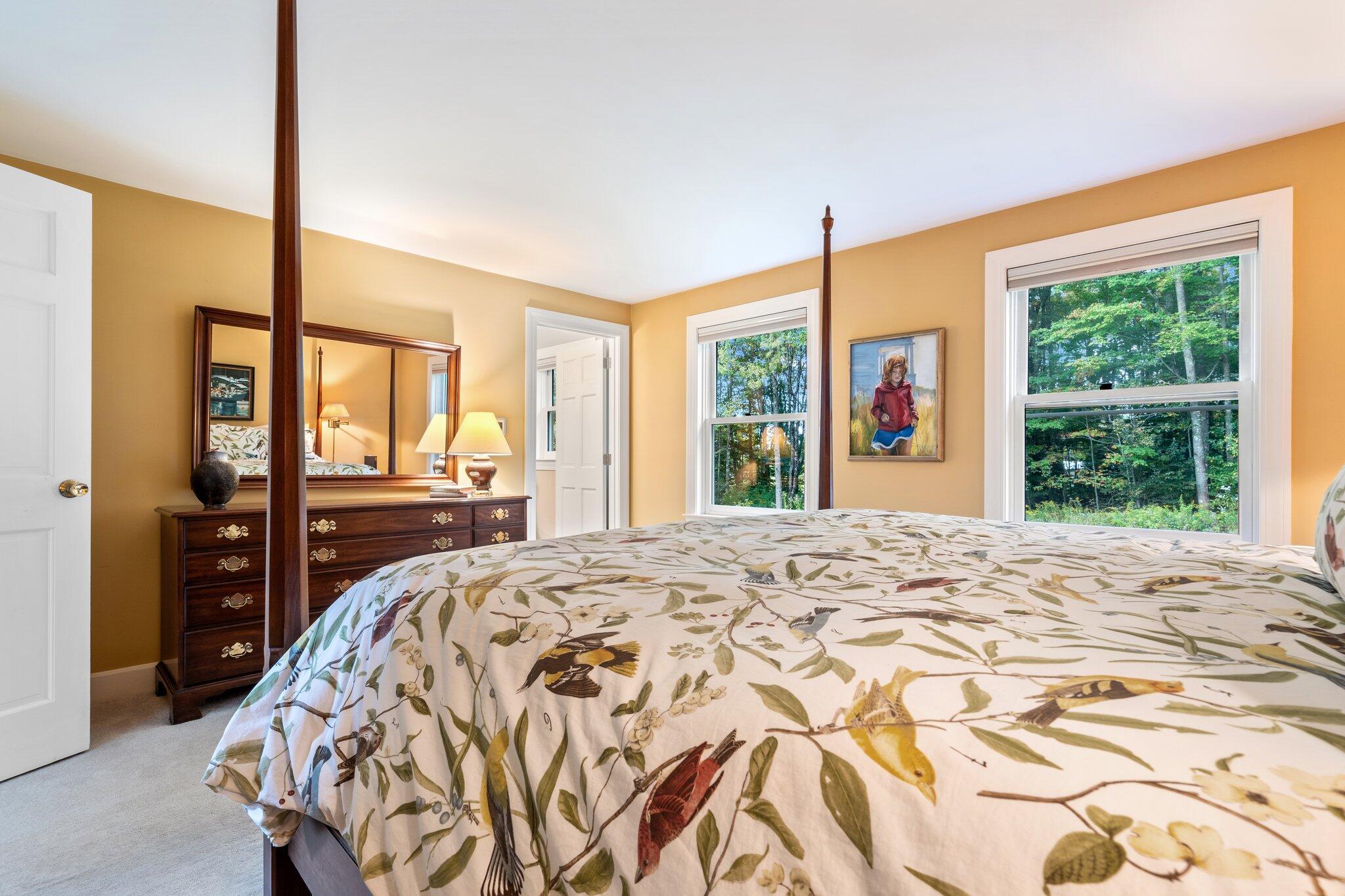 4 Bishop Farm Road