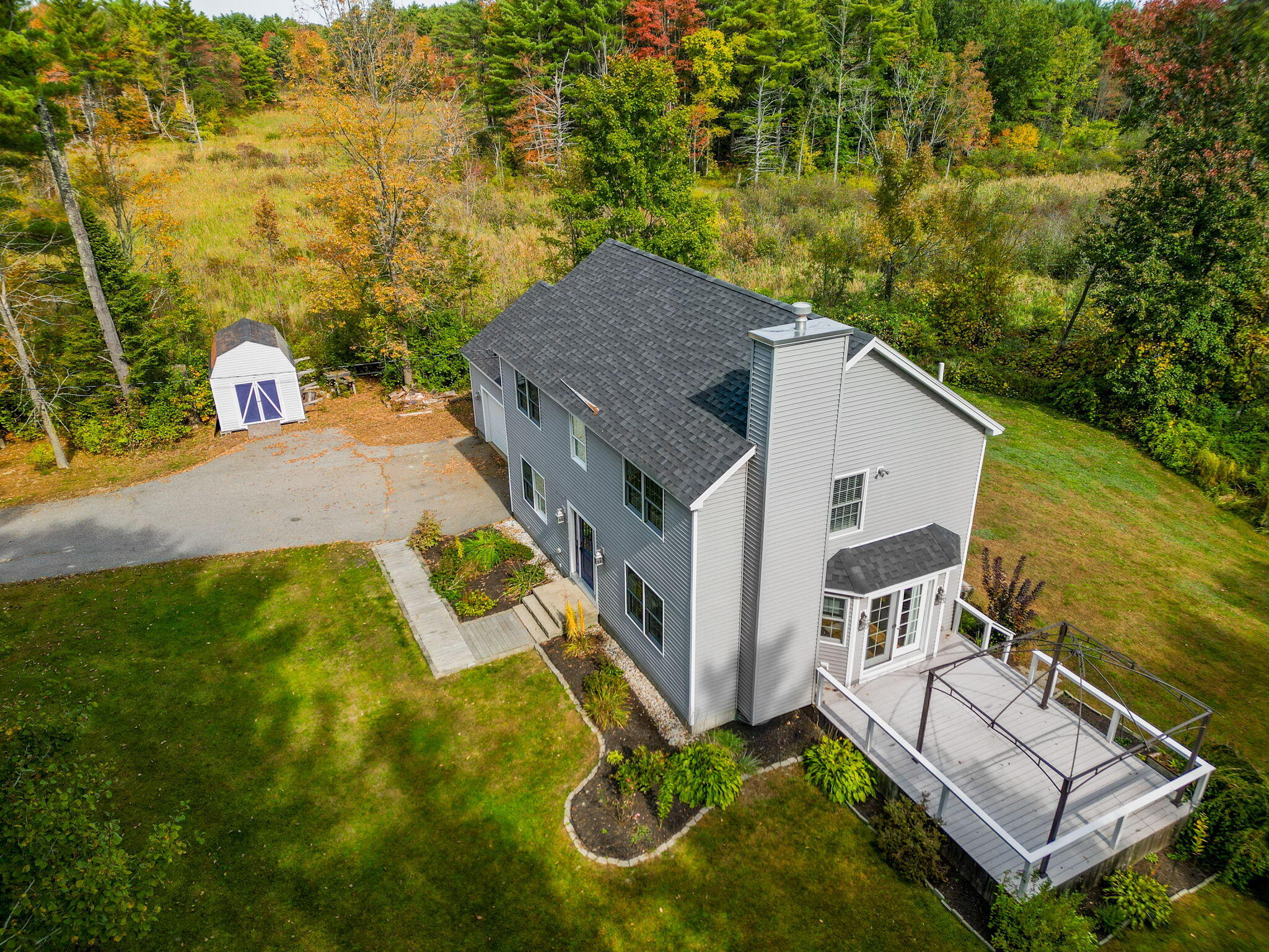 835 River Road