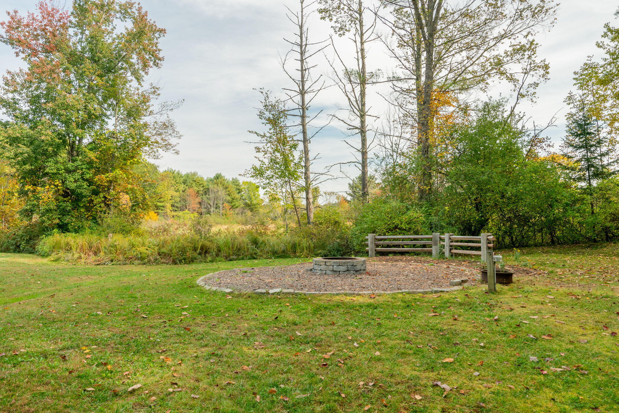835 River Road
