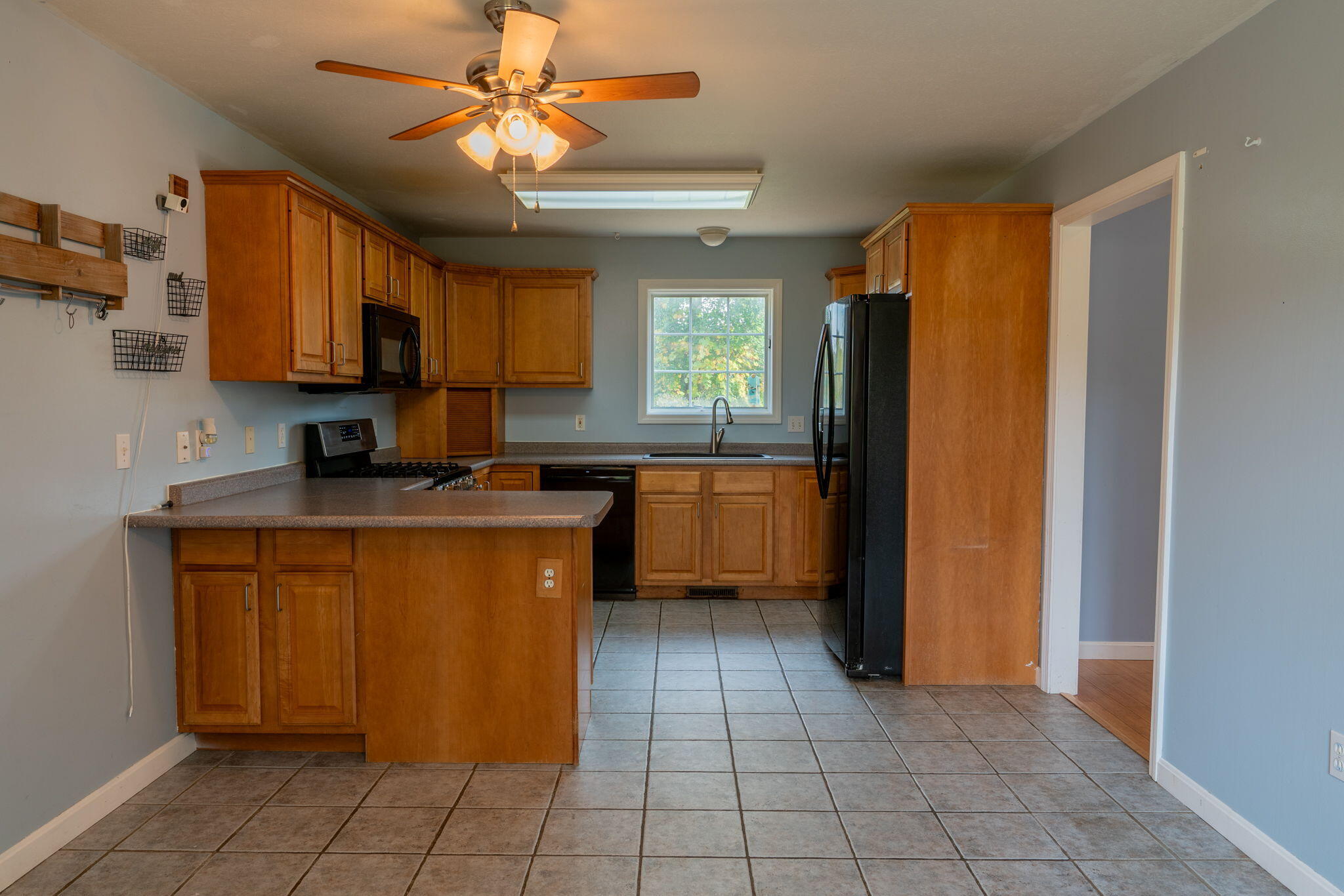 835 River Road