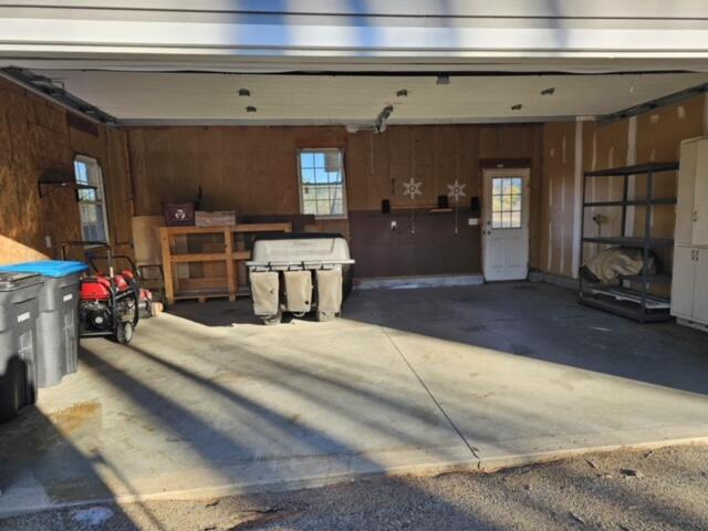 835 River Road
