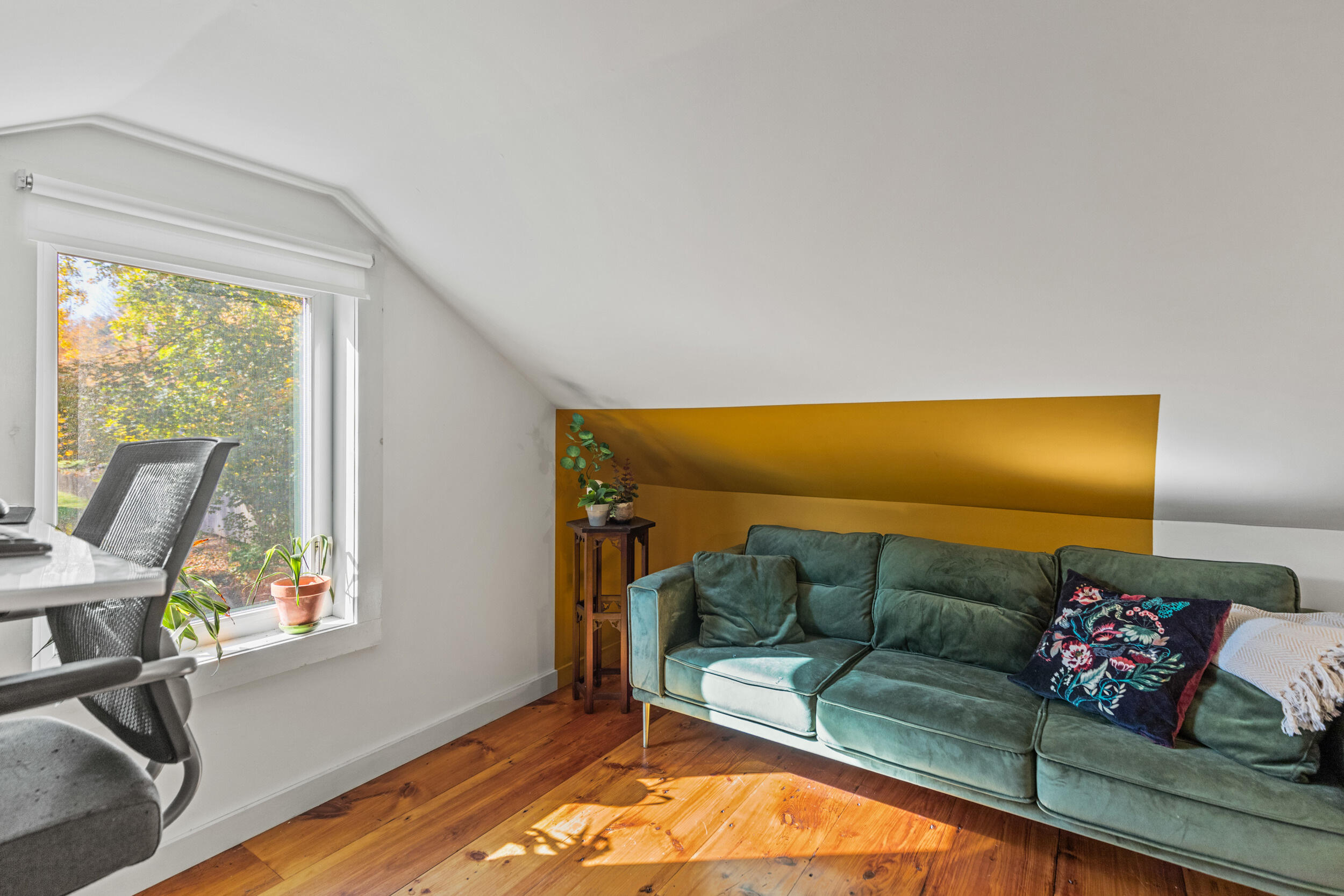 102 Wellington Road