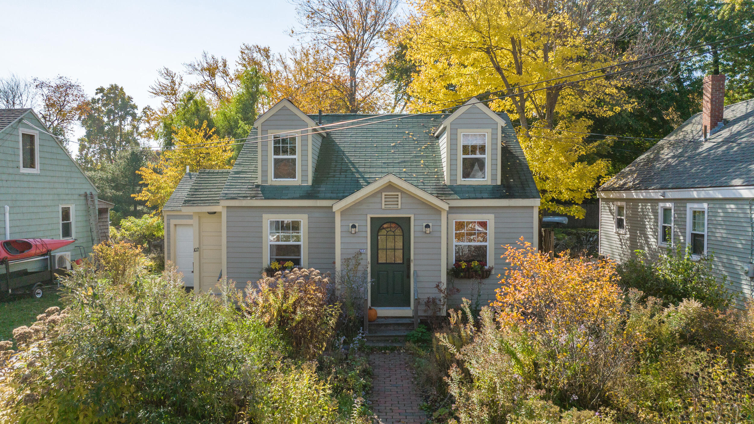 102 Wellington Road