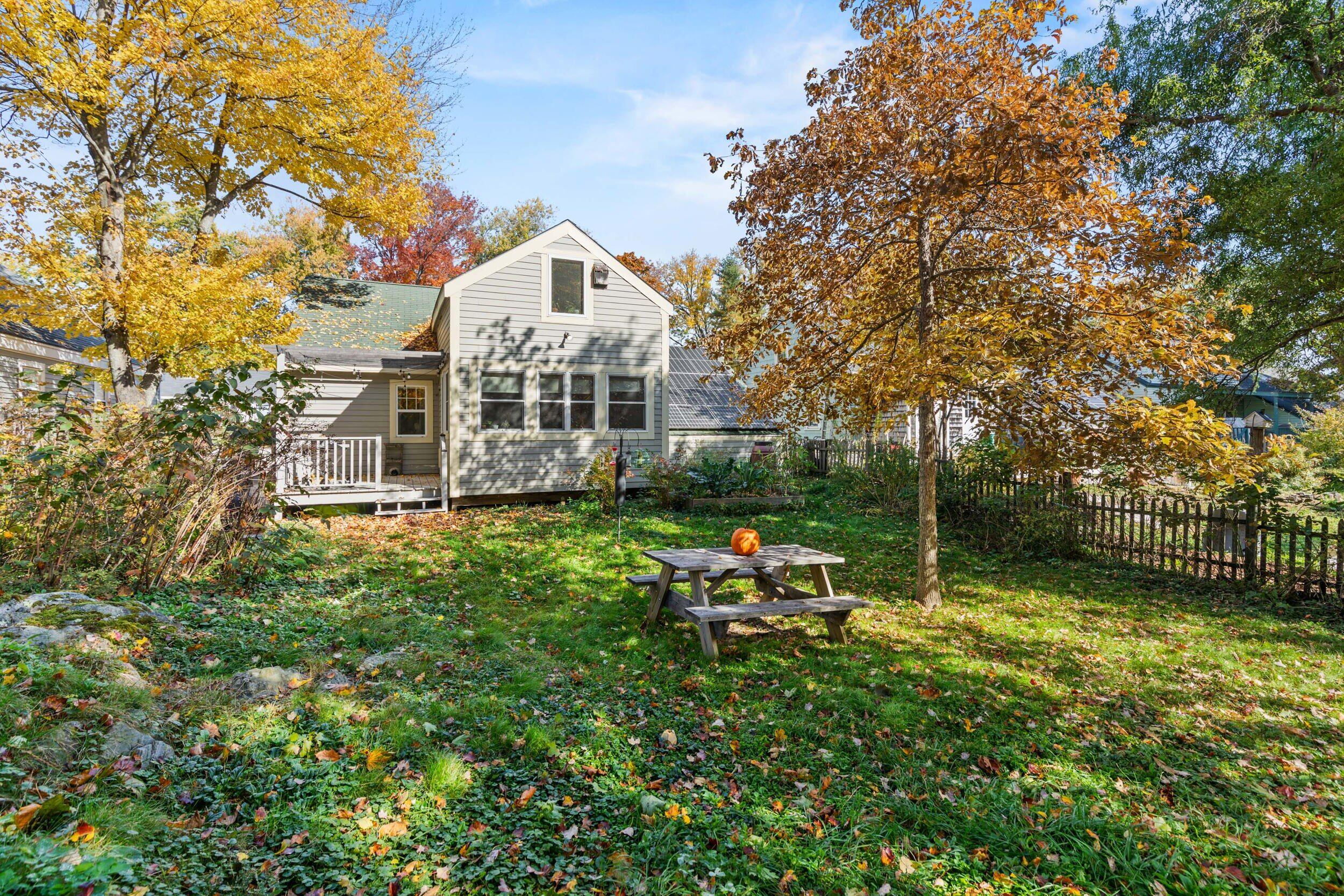 102 Wellington Road