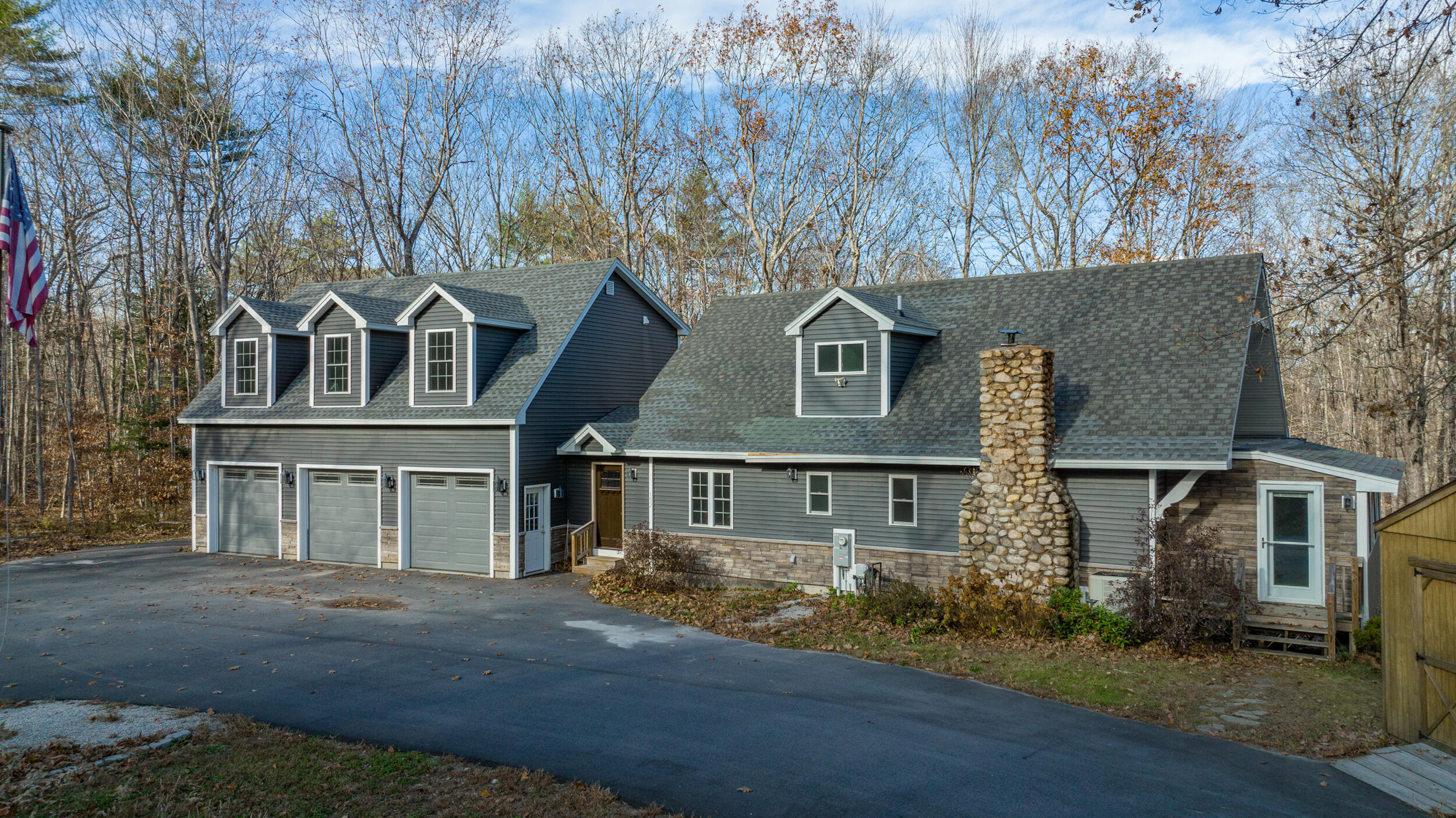 152 Thompson Lake Shores Road