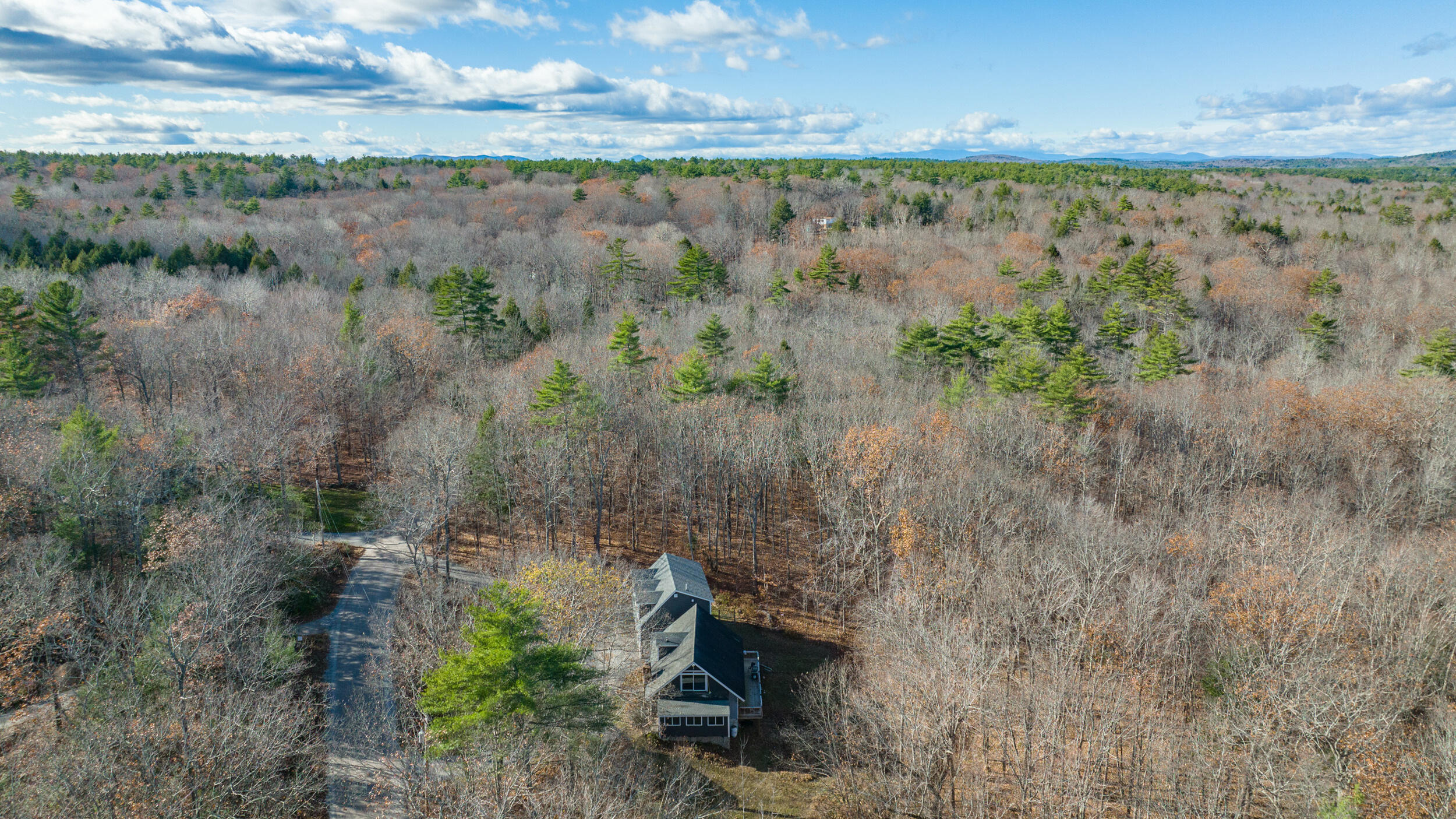 152 Thompson Lake Shores Road