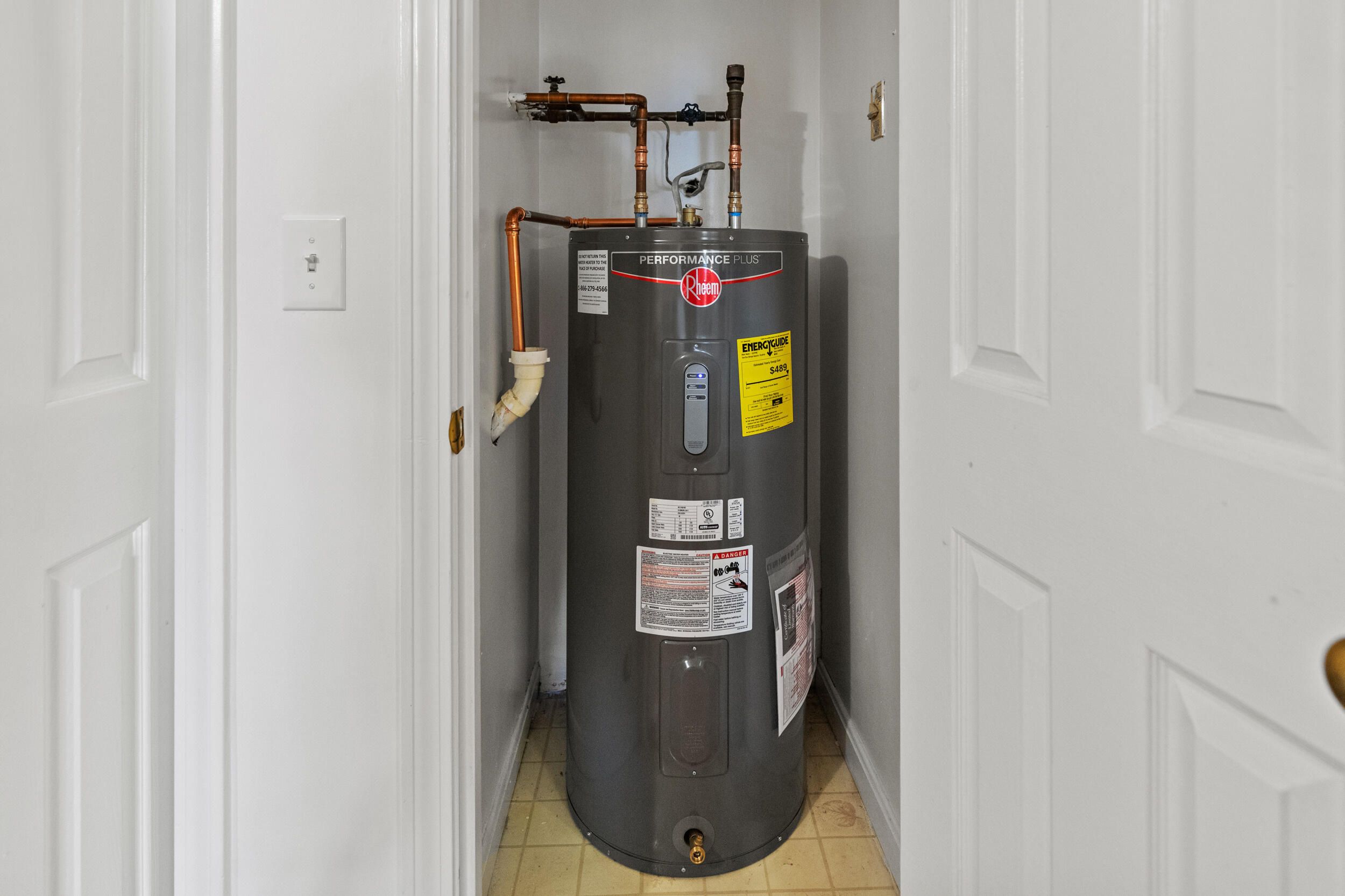 161 Saco Avenue, 407