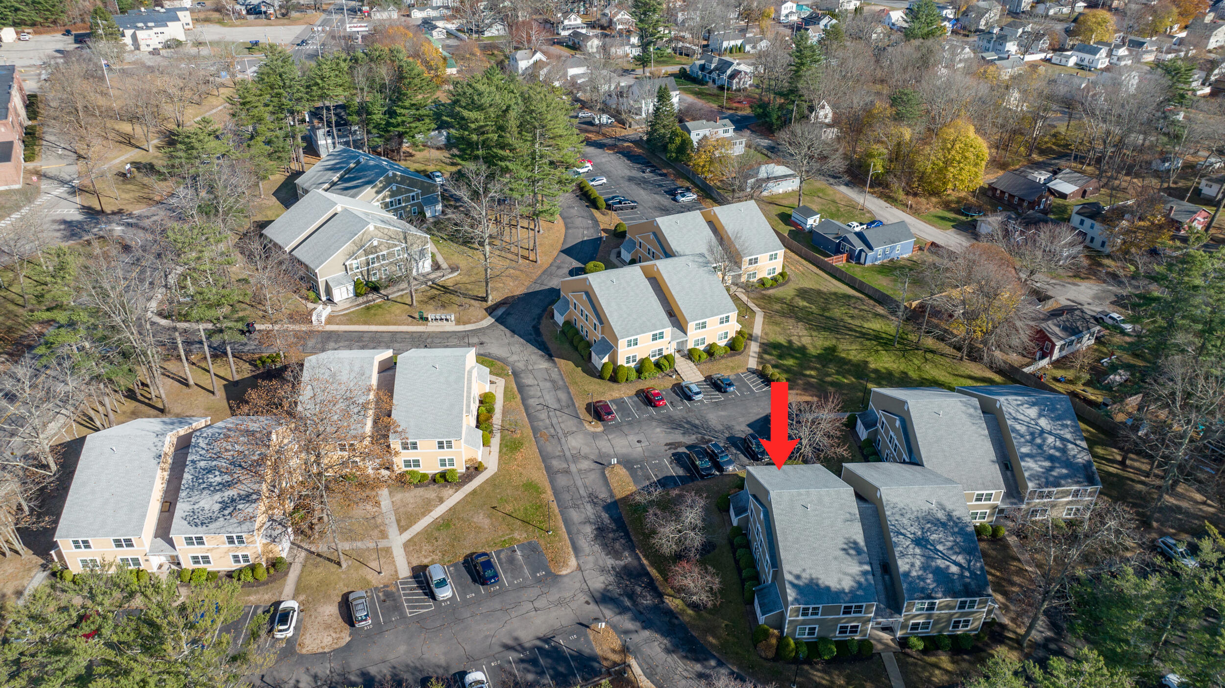 161 Saco Avenue, 407